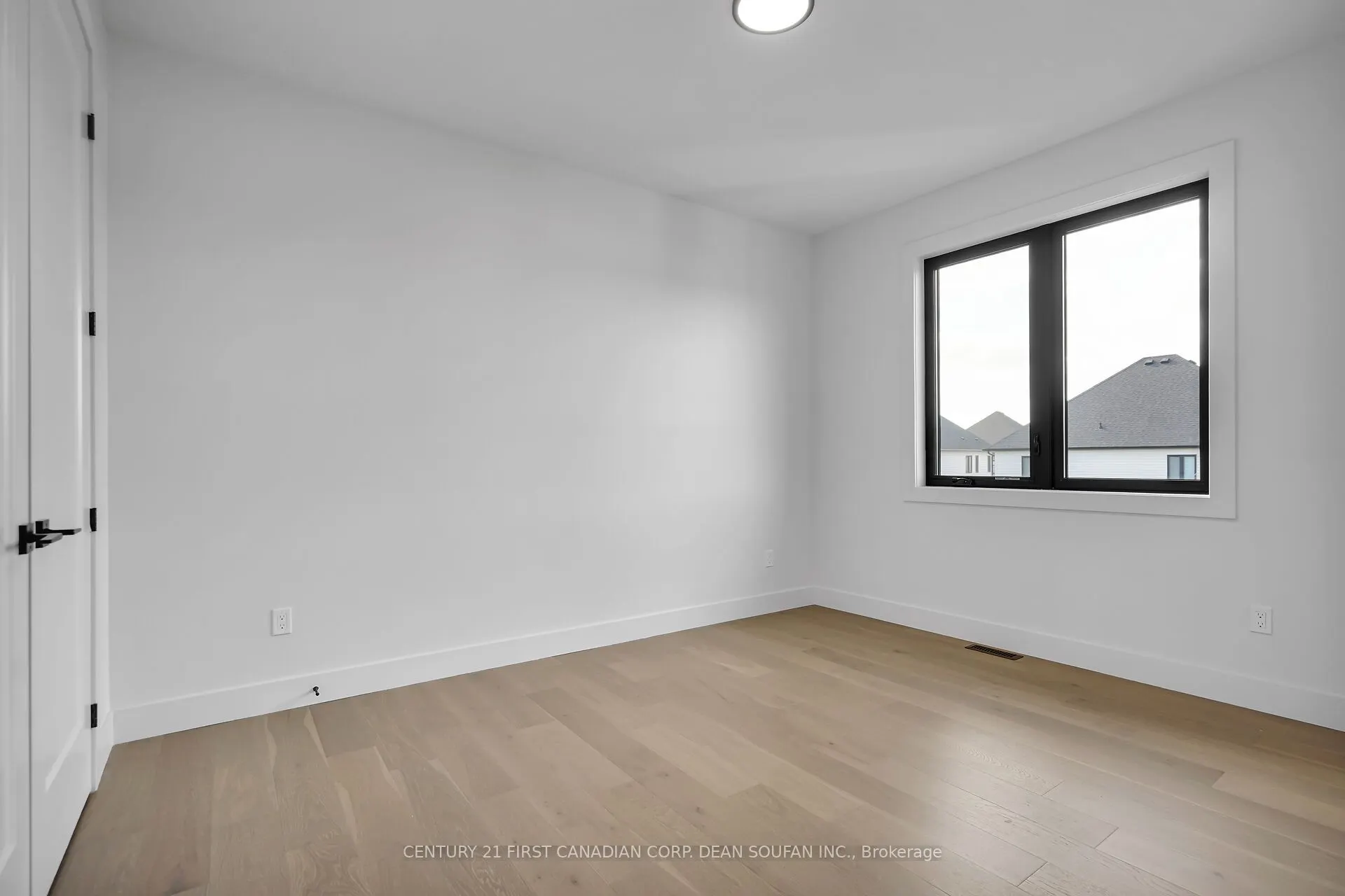 7238 SILVER CREEK Circle