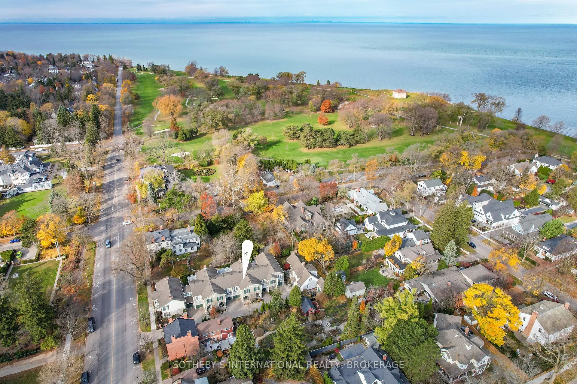 175 Queen Street N, #4