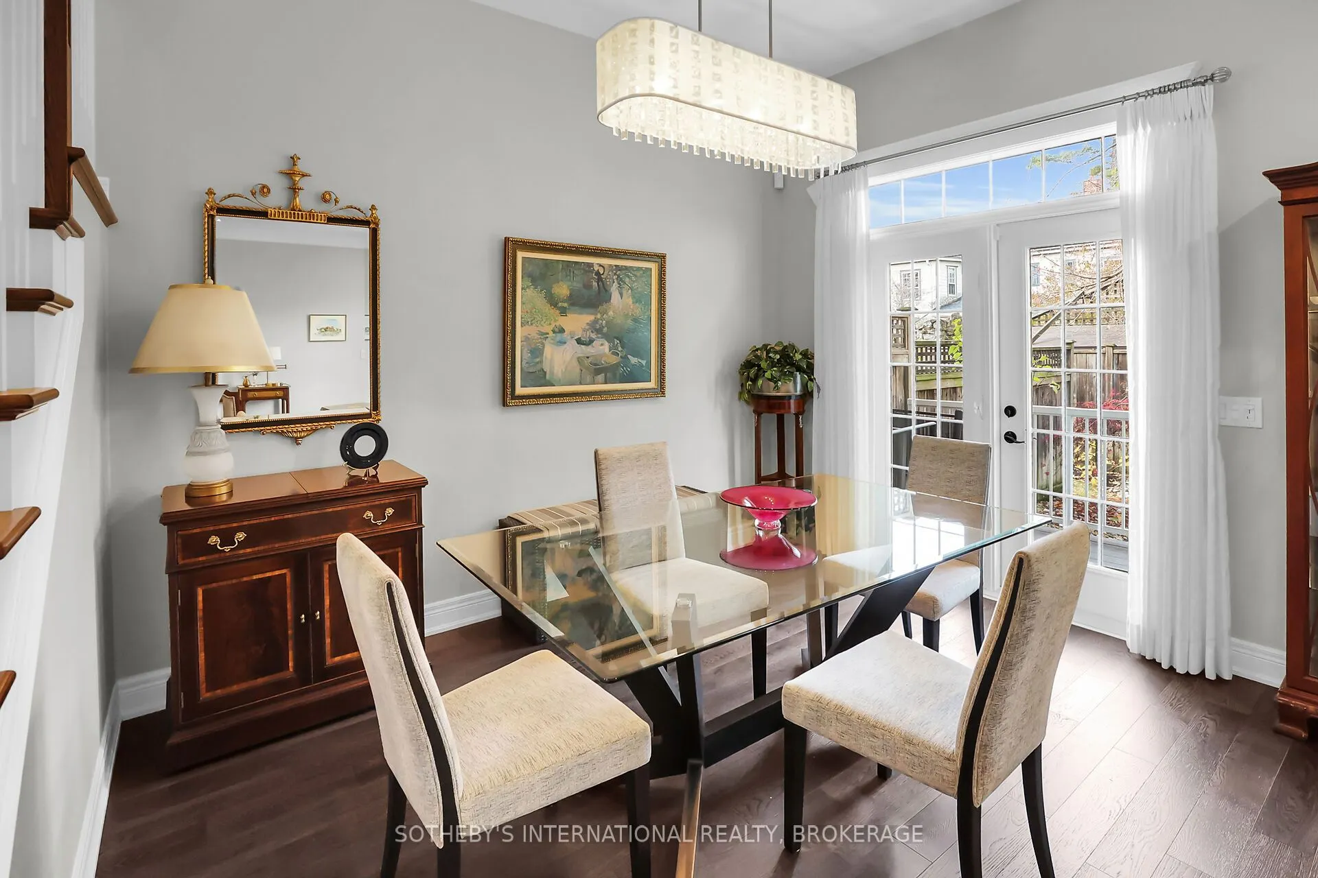 175 Queen Street N, #4