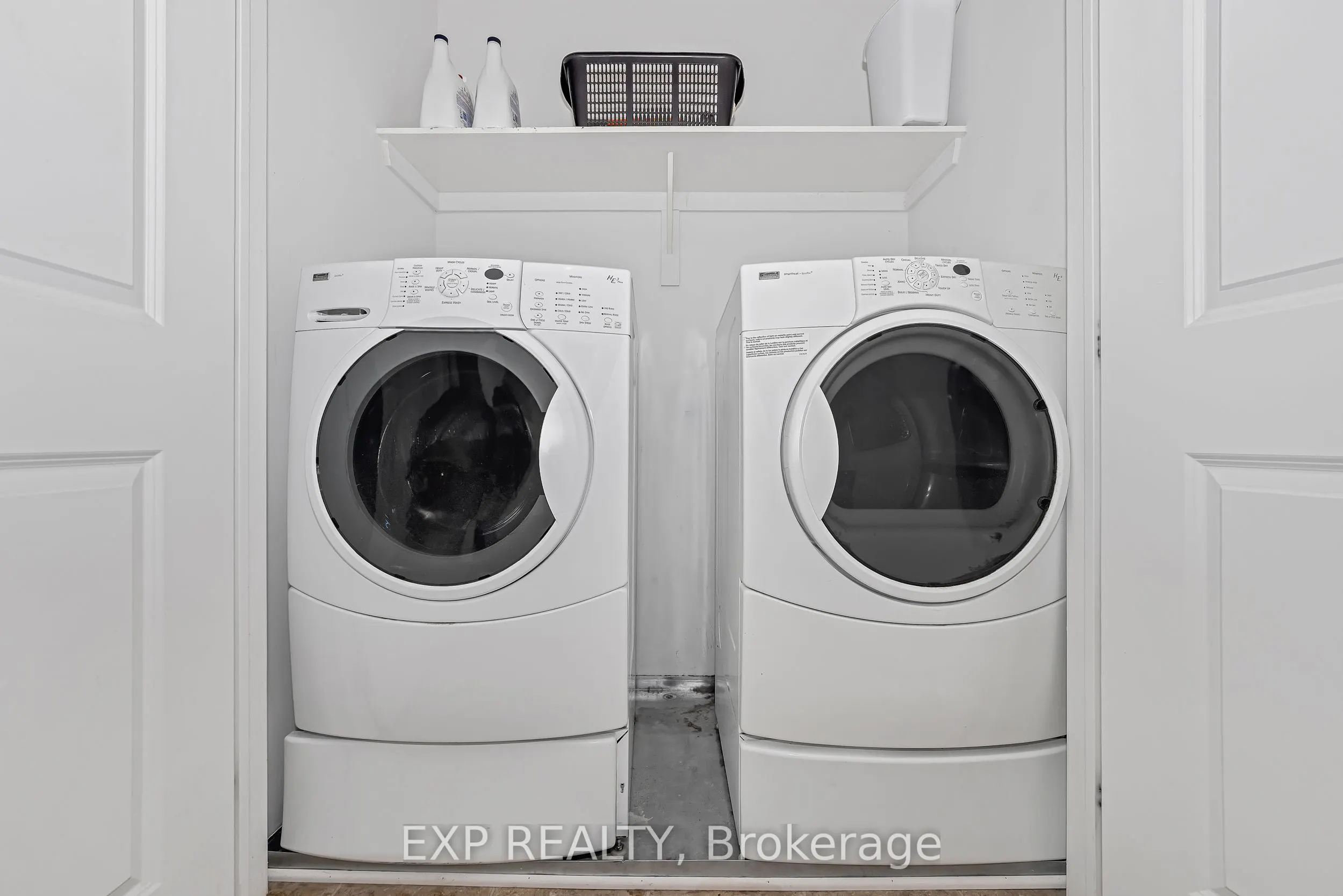 503 Knotridge Street N