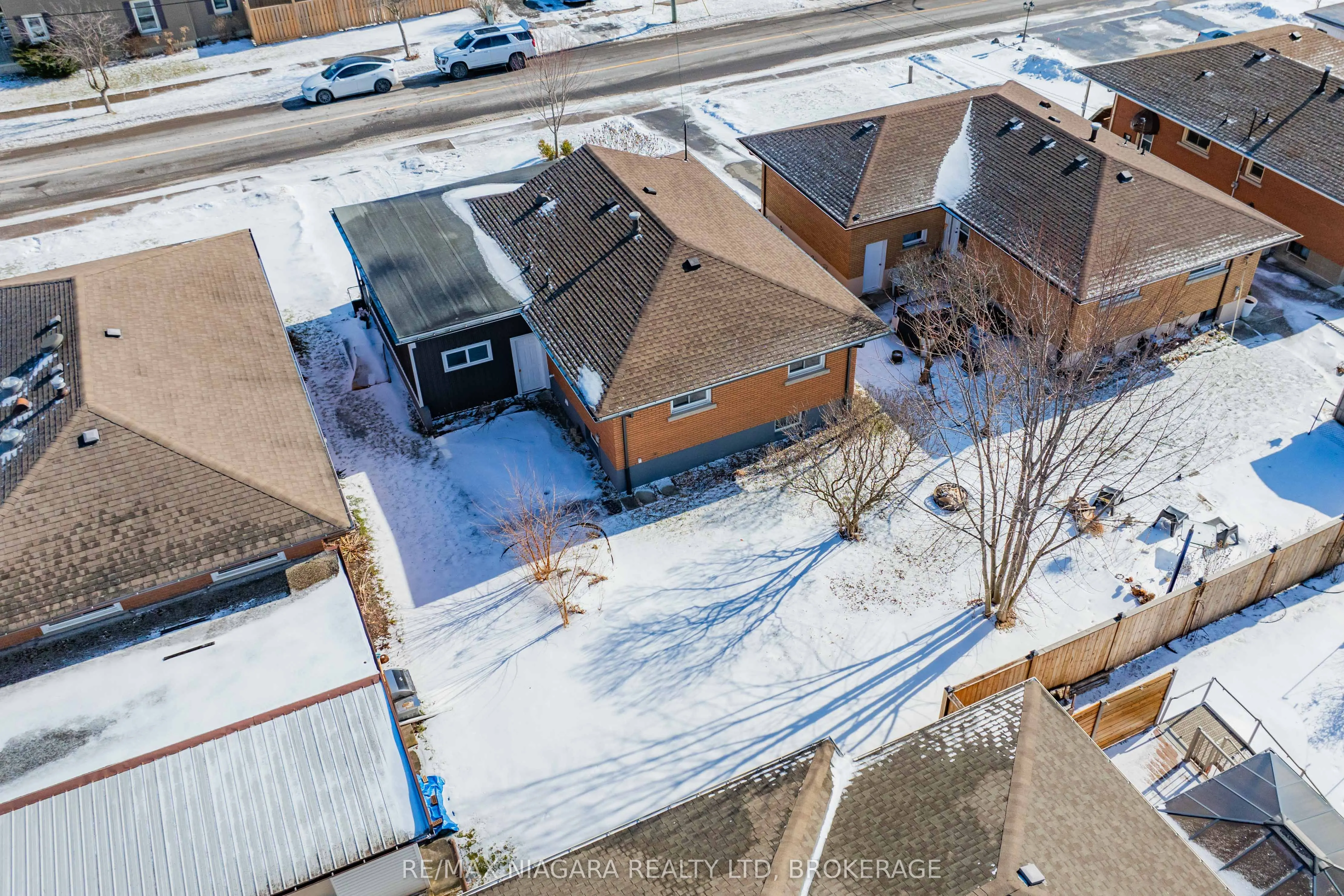 144 Elm Street, #Main level