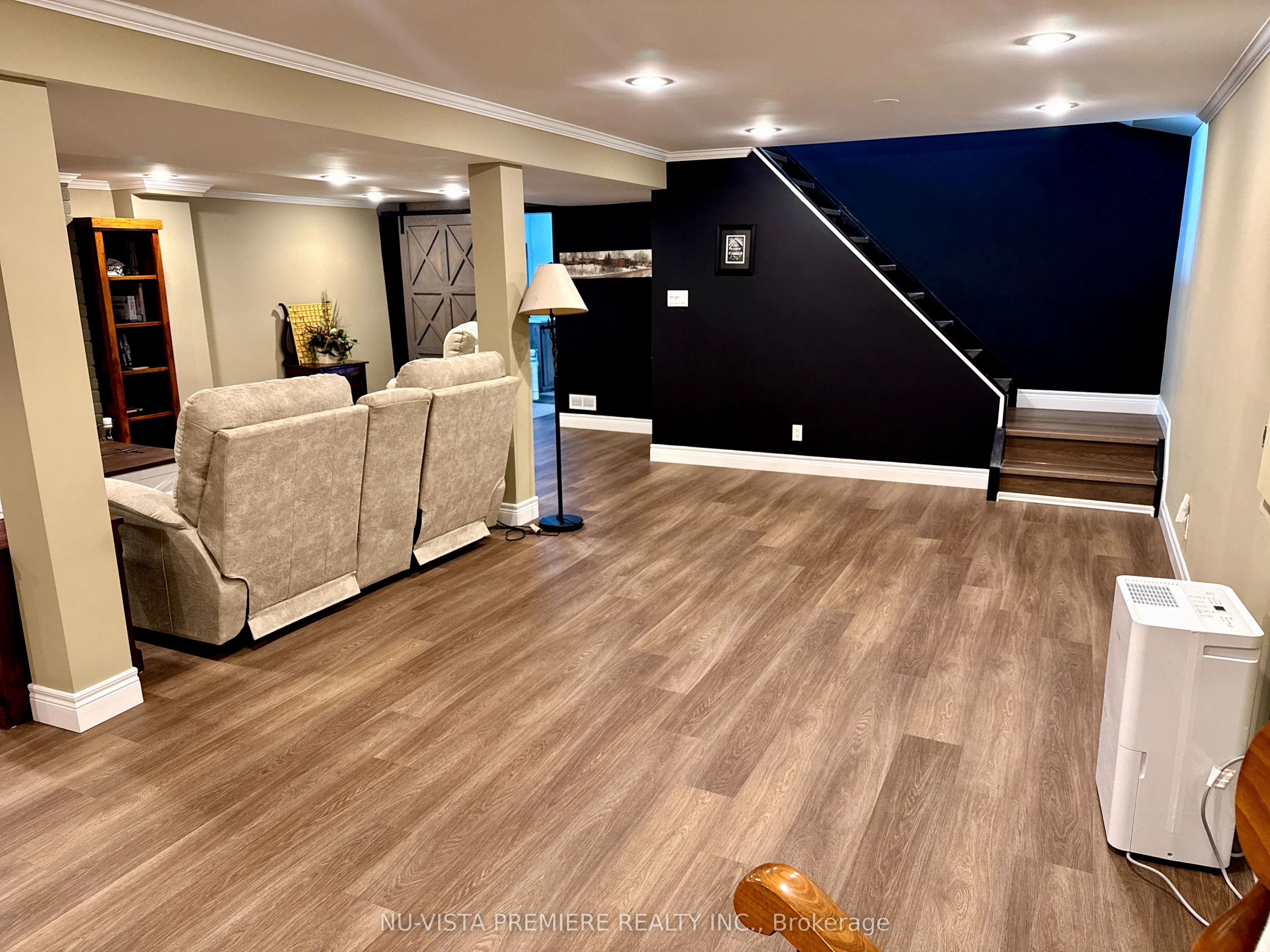 1446 Aldersbrook Road