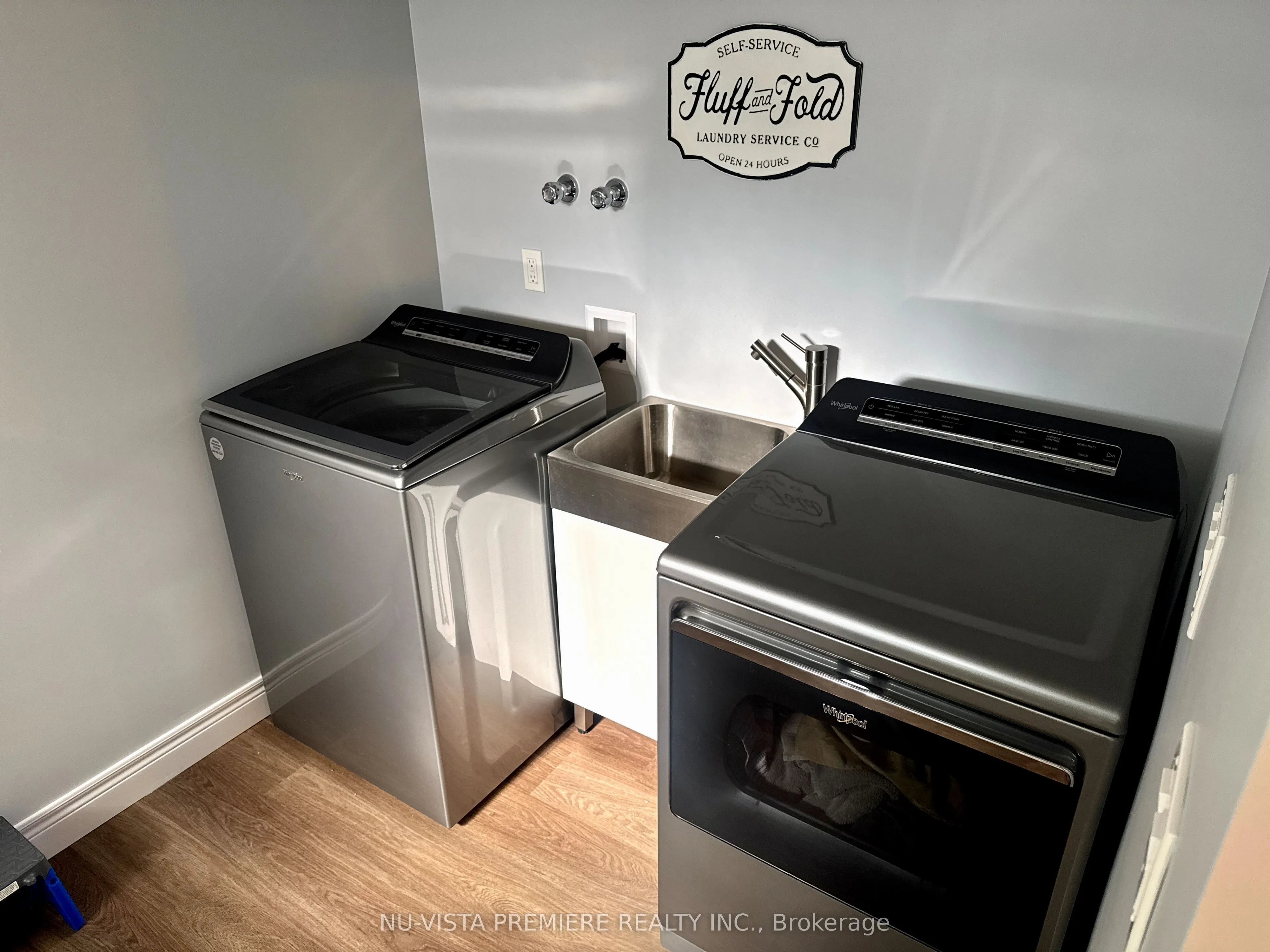 1446 Aldersbrook Road