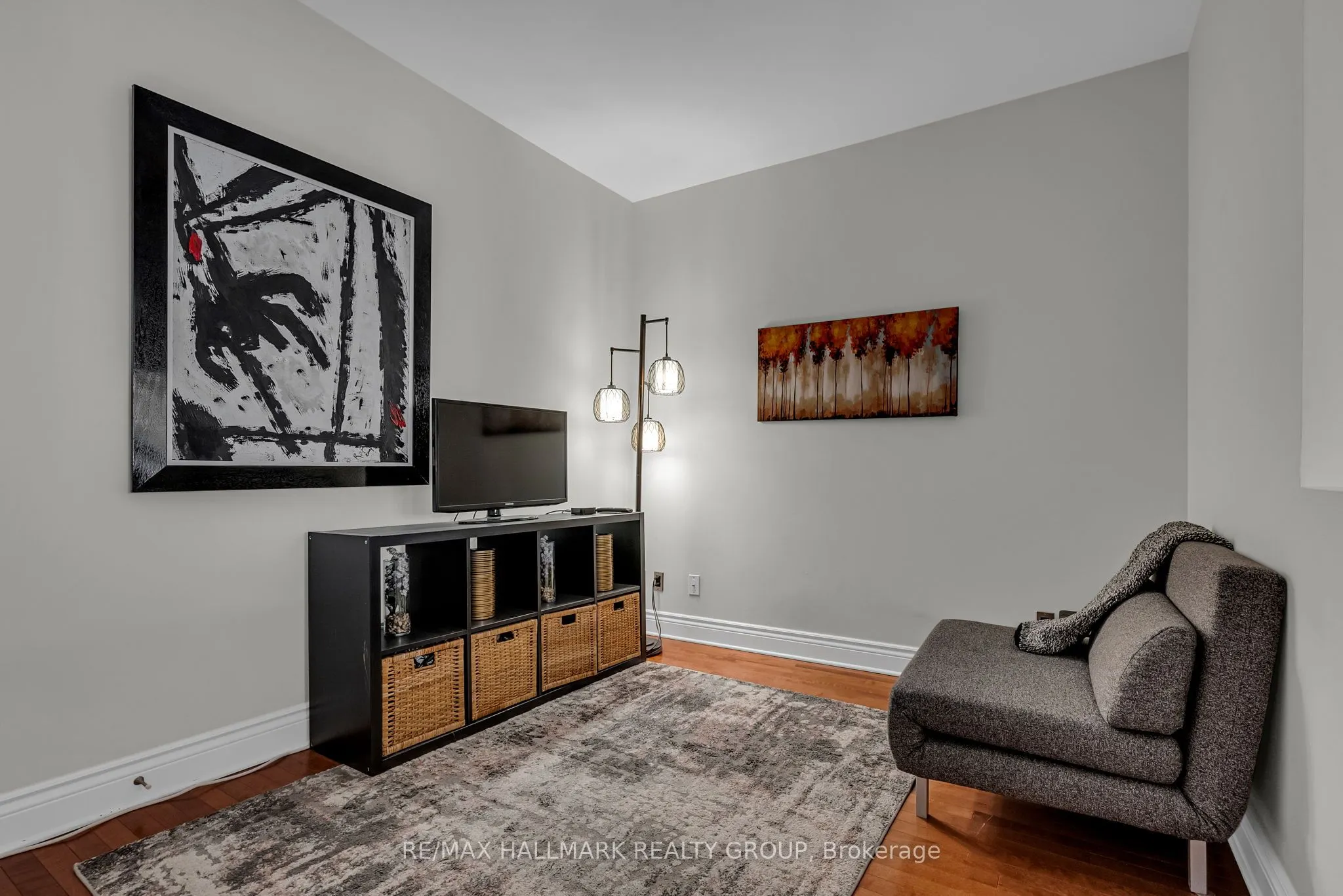 808 BRONSON Avenue, #311