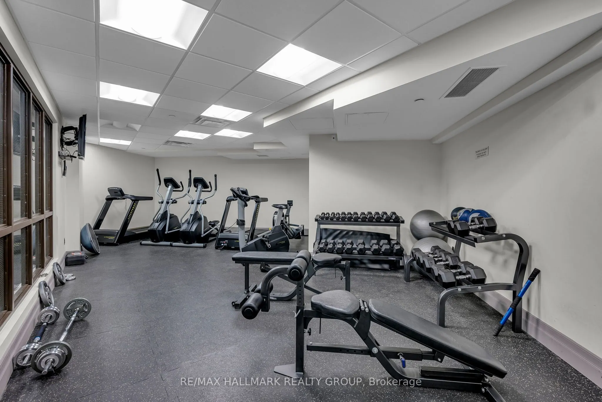 808 BRONSON Avenue, #311