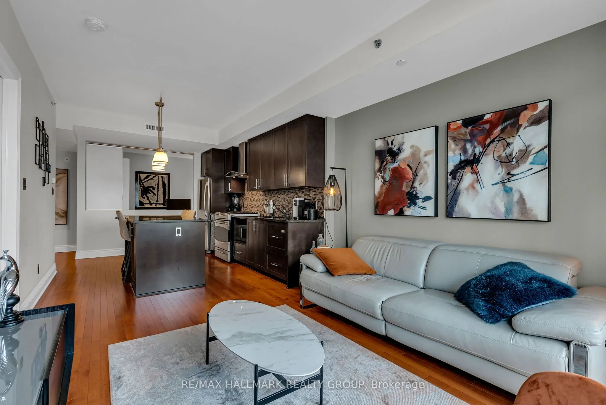 808 BRONSON Avenue, #311