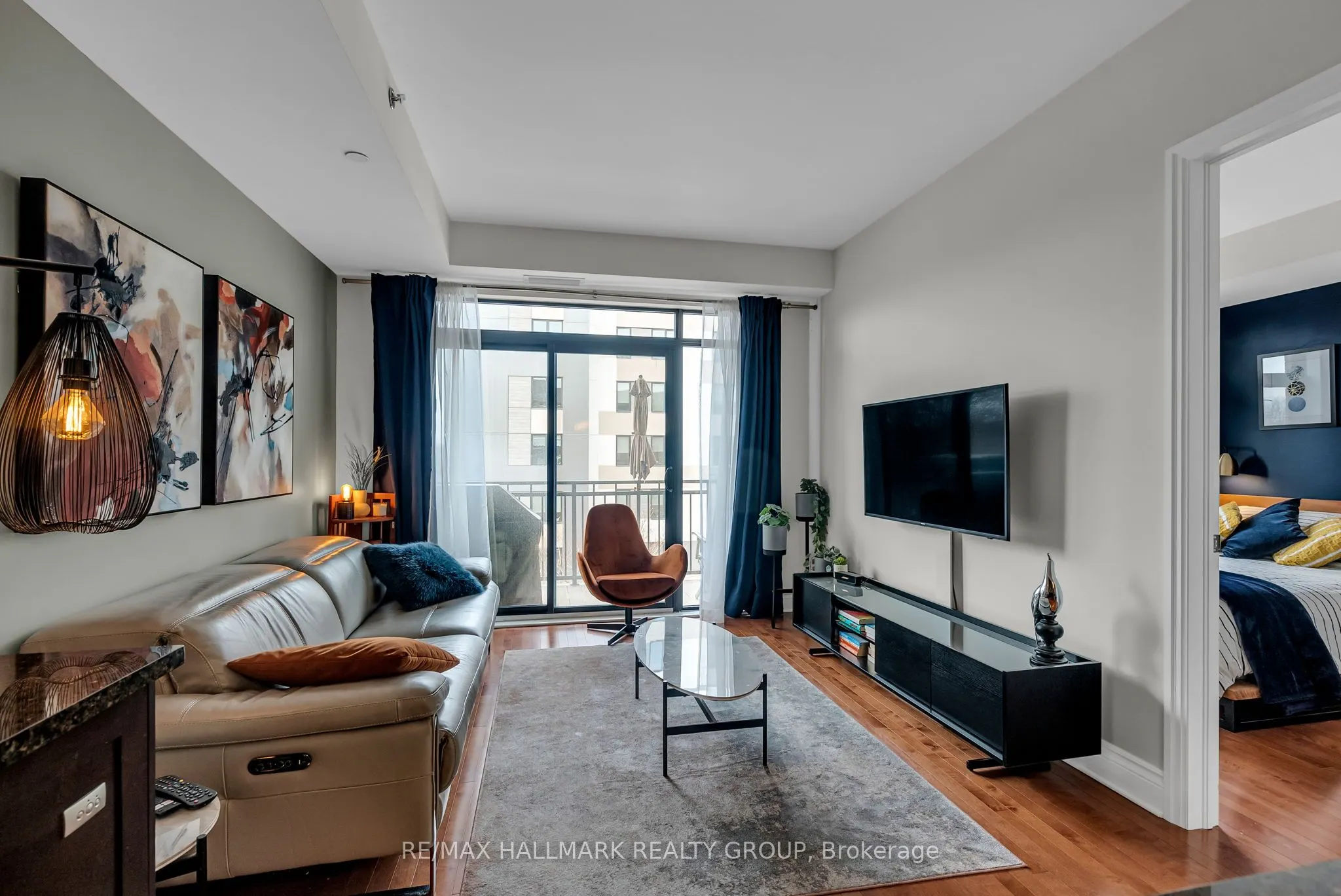 808 BRONSON Avenue, #311