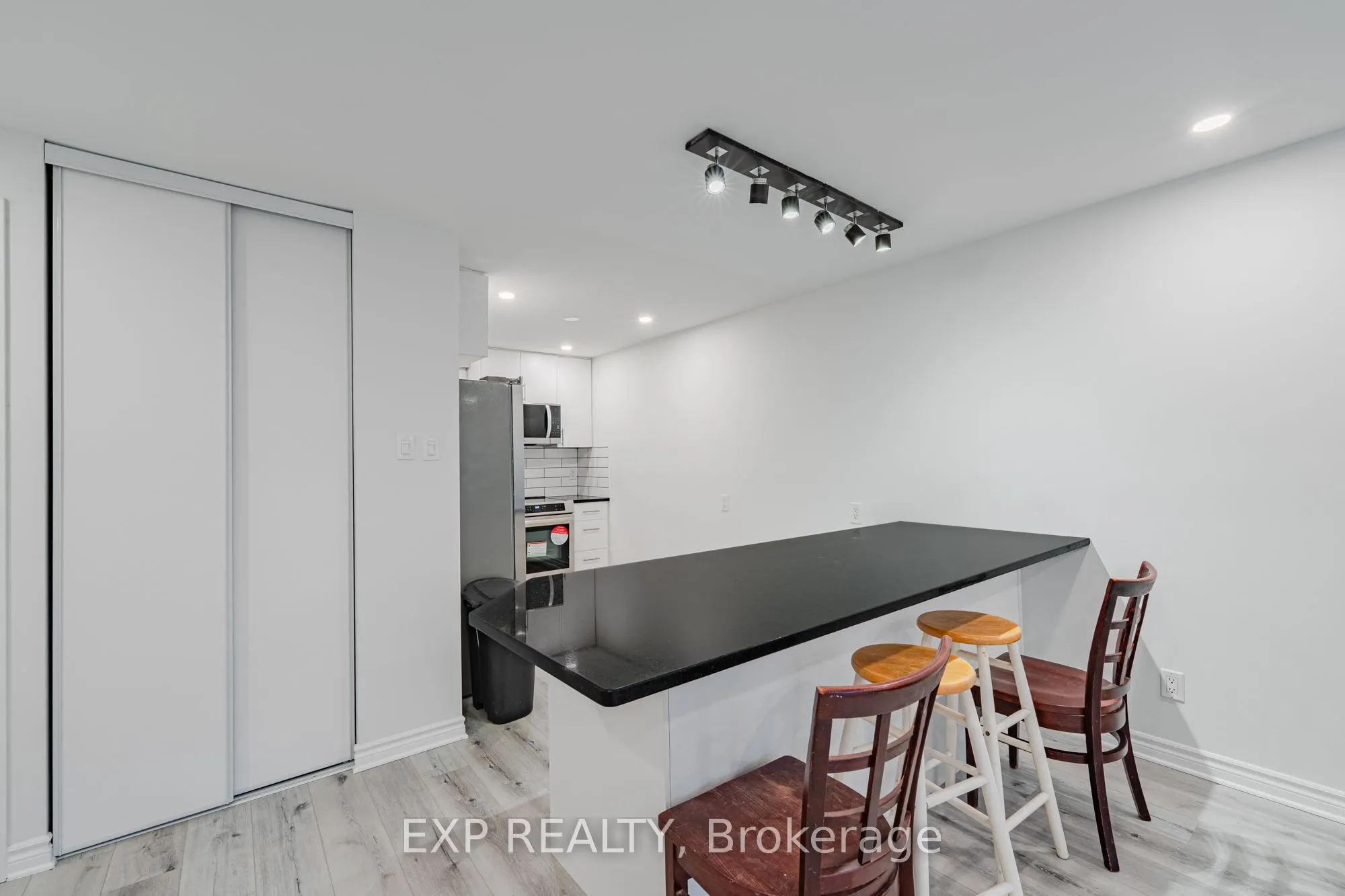 268 WOODFIELD Drive, #67