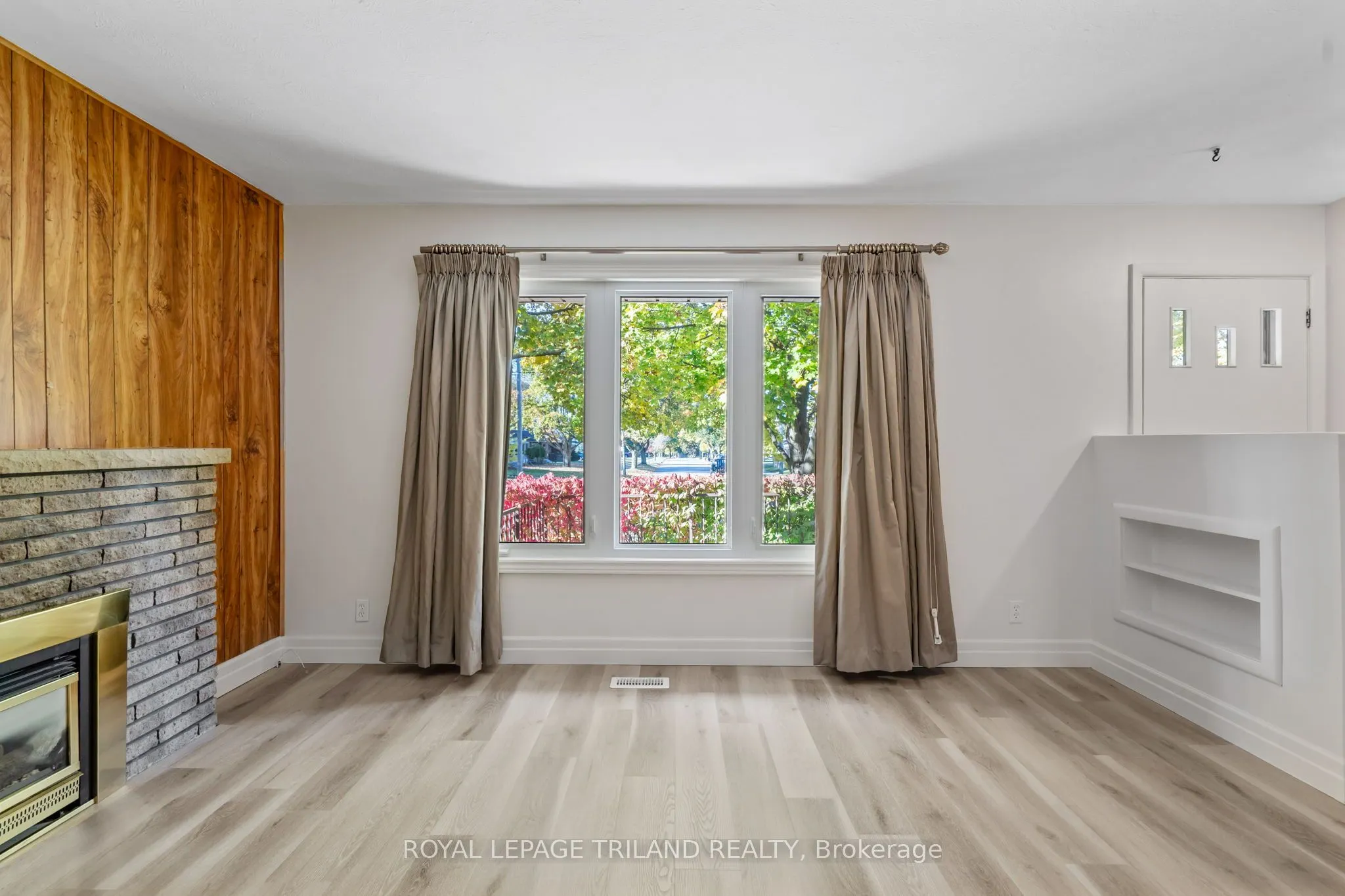 178 Kirkland Crescent