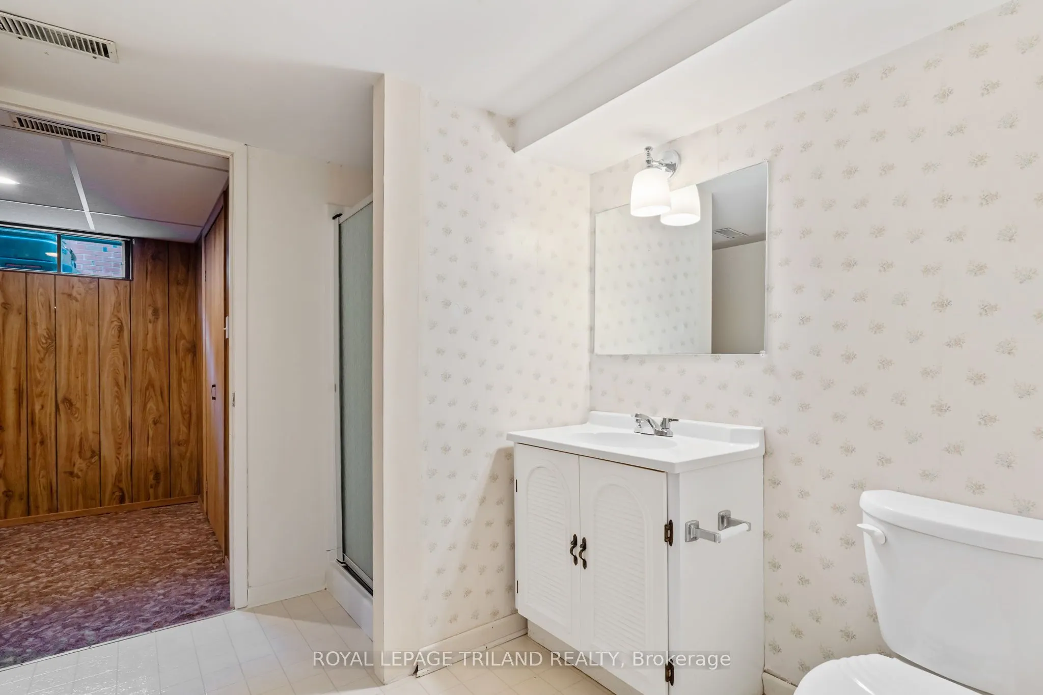 178 Kirkland Crescent