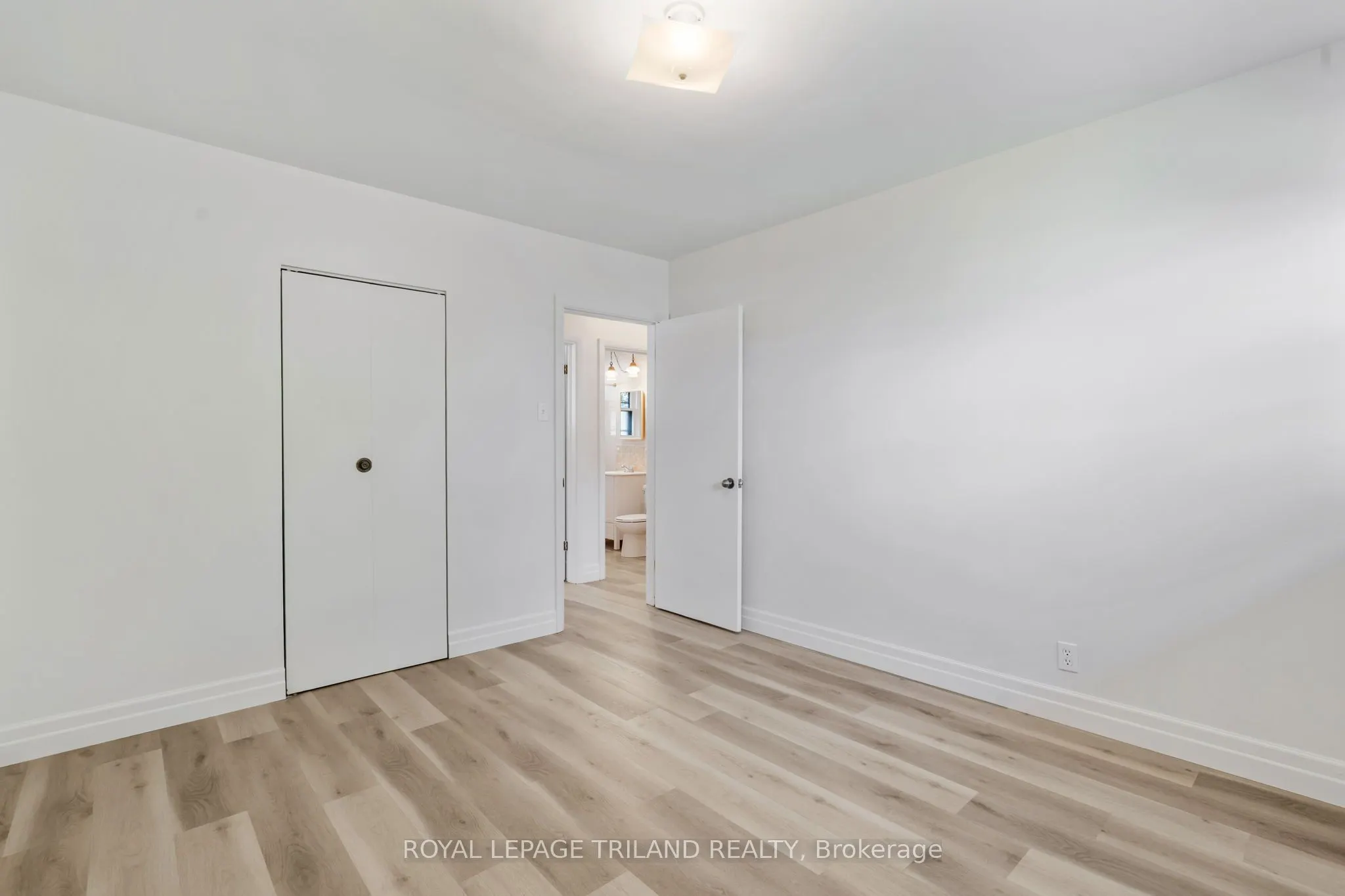 178 Kirkland Crescent