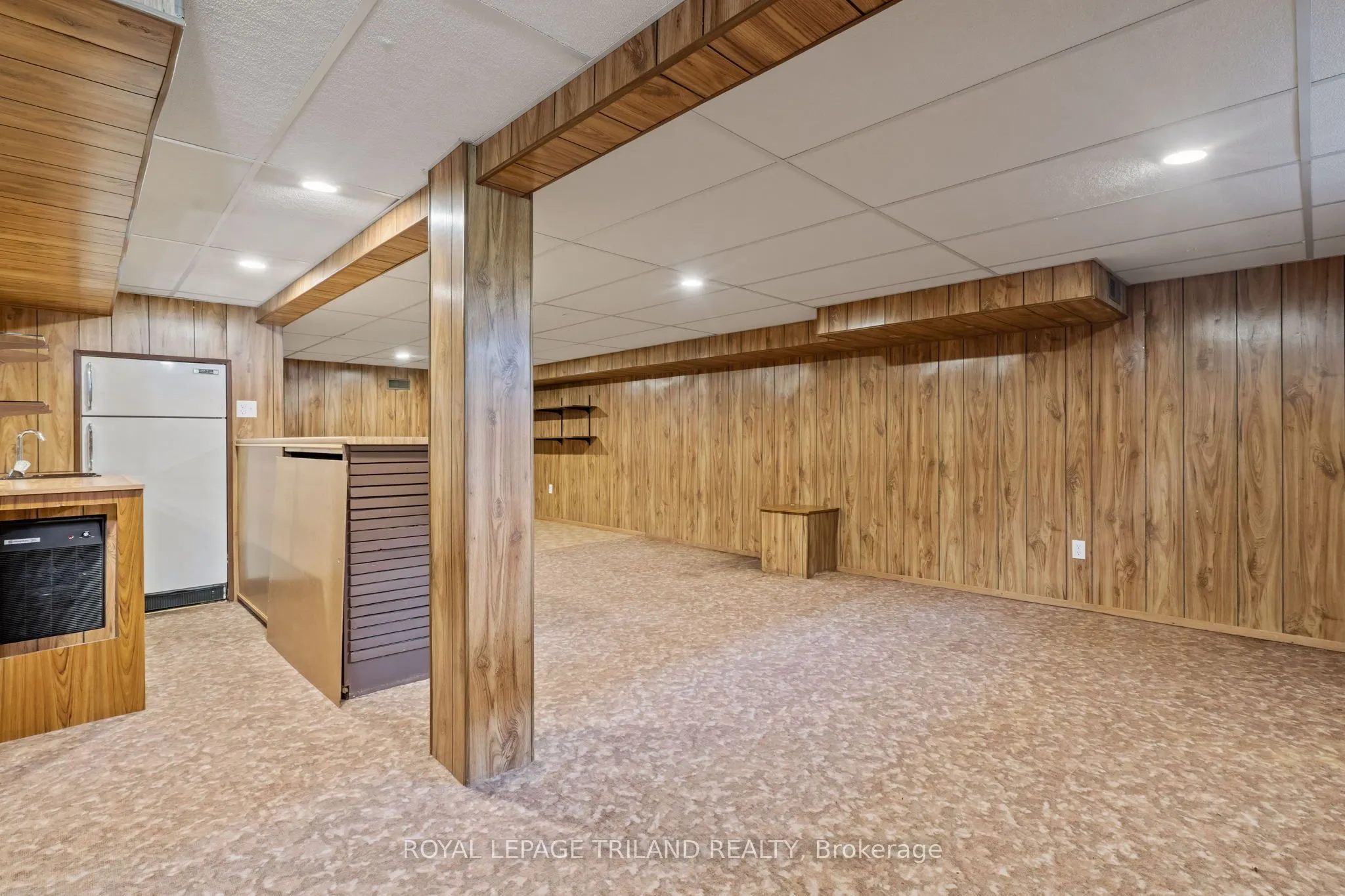 178 Kirkland Crescent