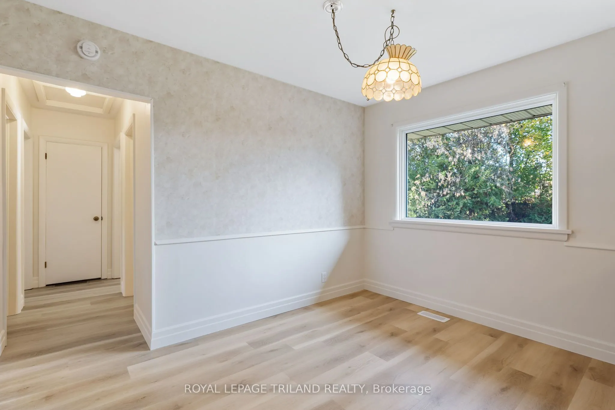 178 Kirkland Crescent