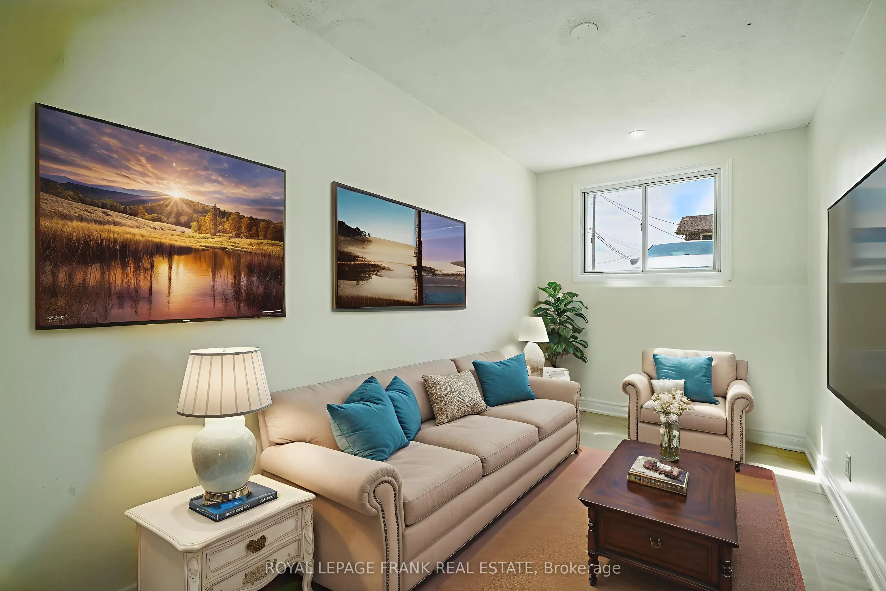 88 Mary Street W, #4