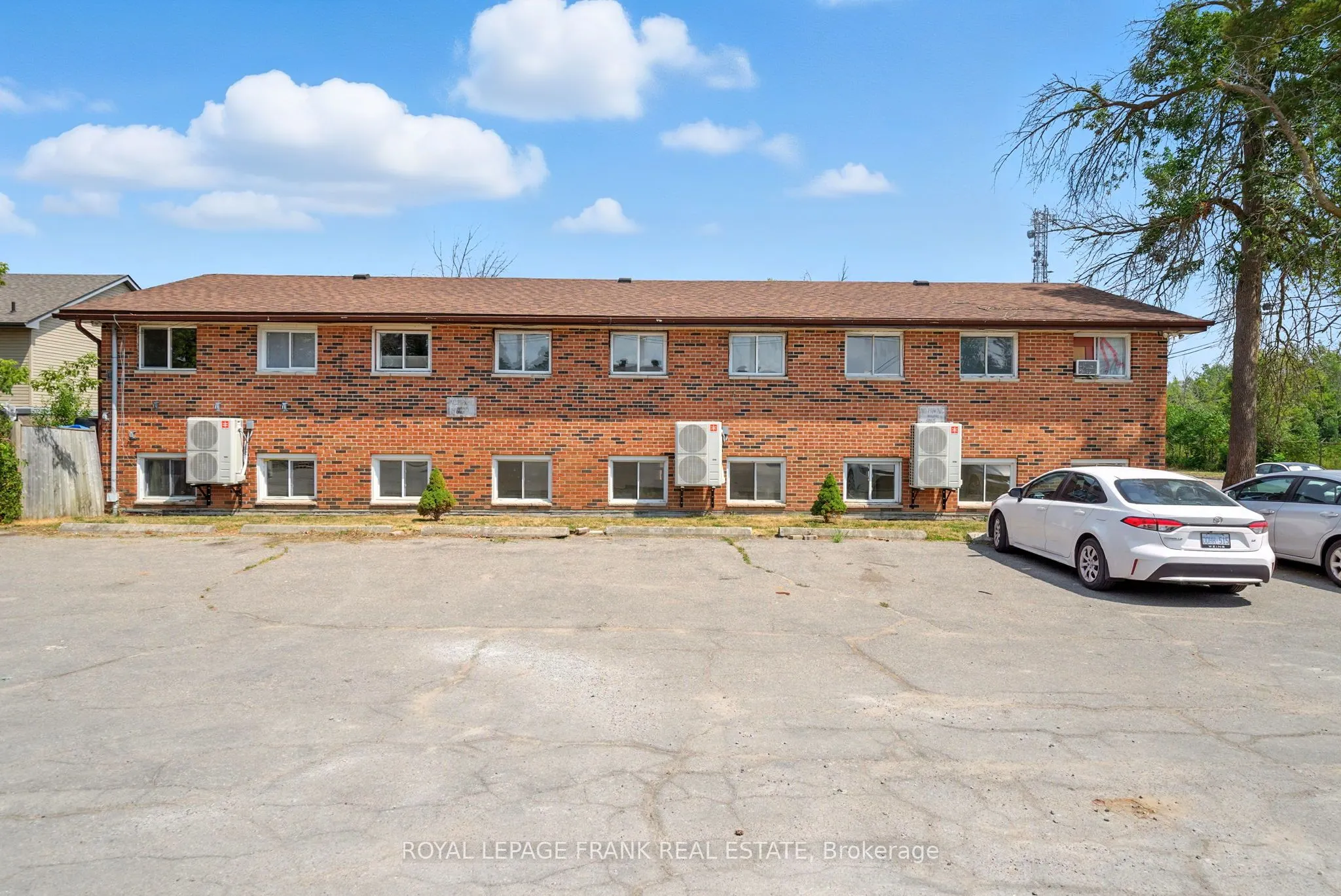 88 Mary Street W, #4