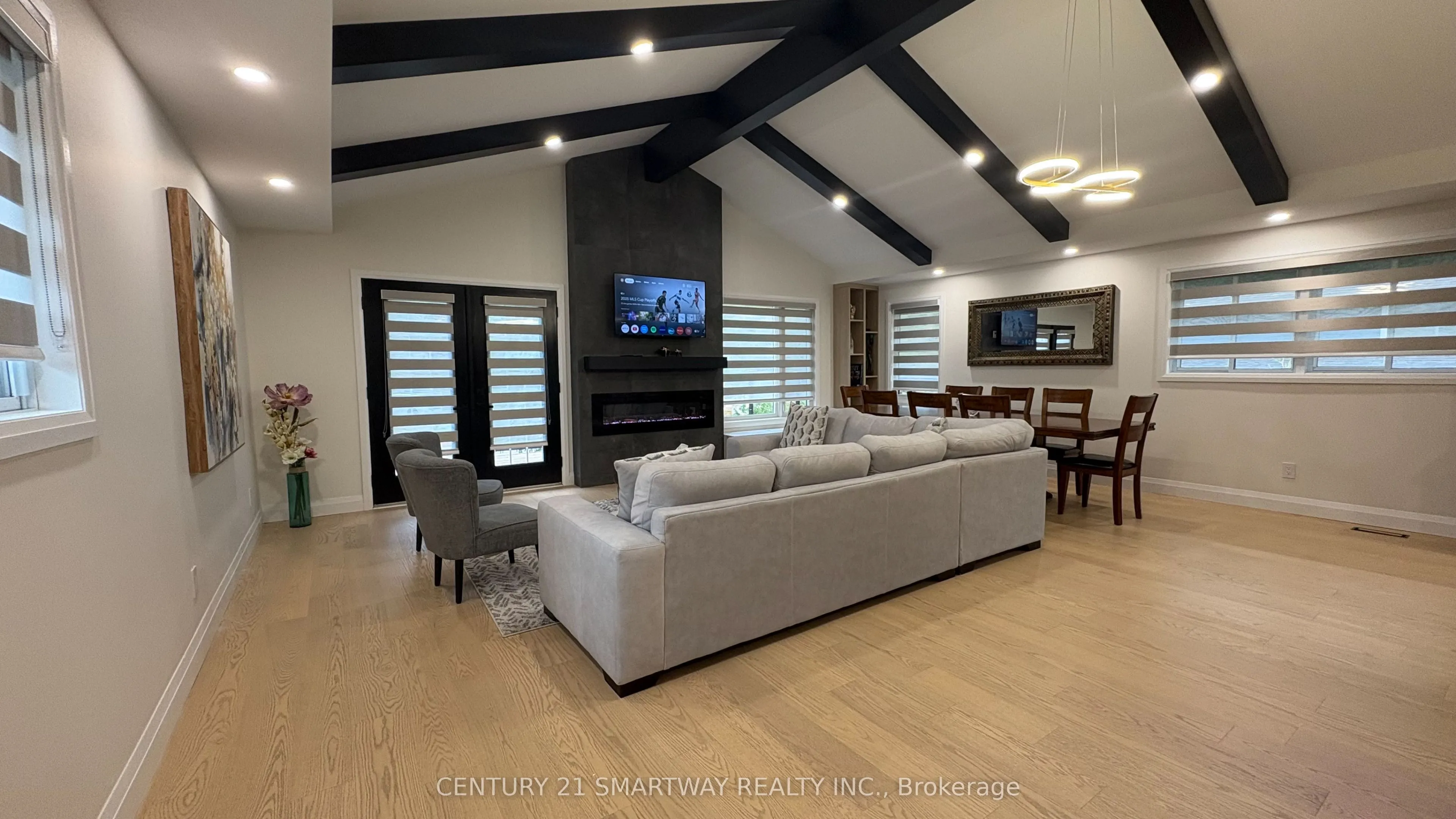 107 Campbell Crescent