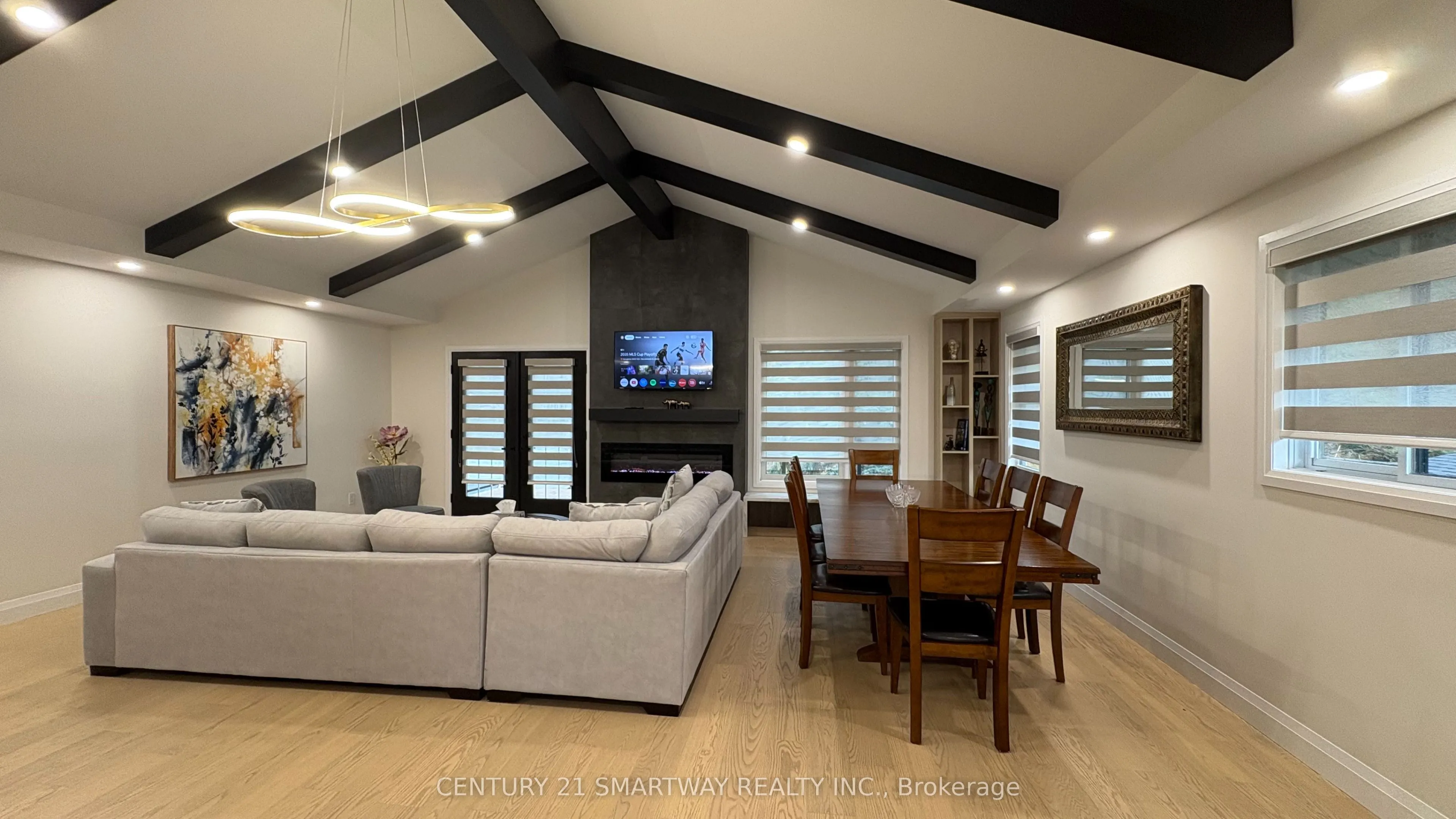 107 Campbell Crescent