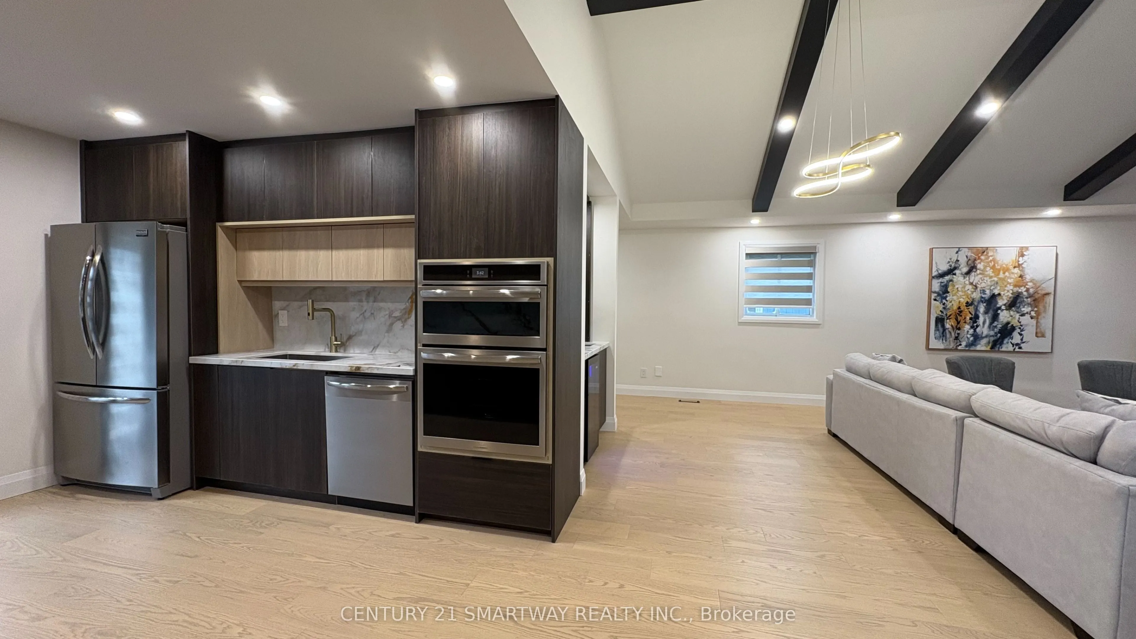 107 Campbell Crescent