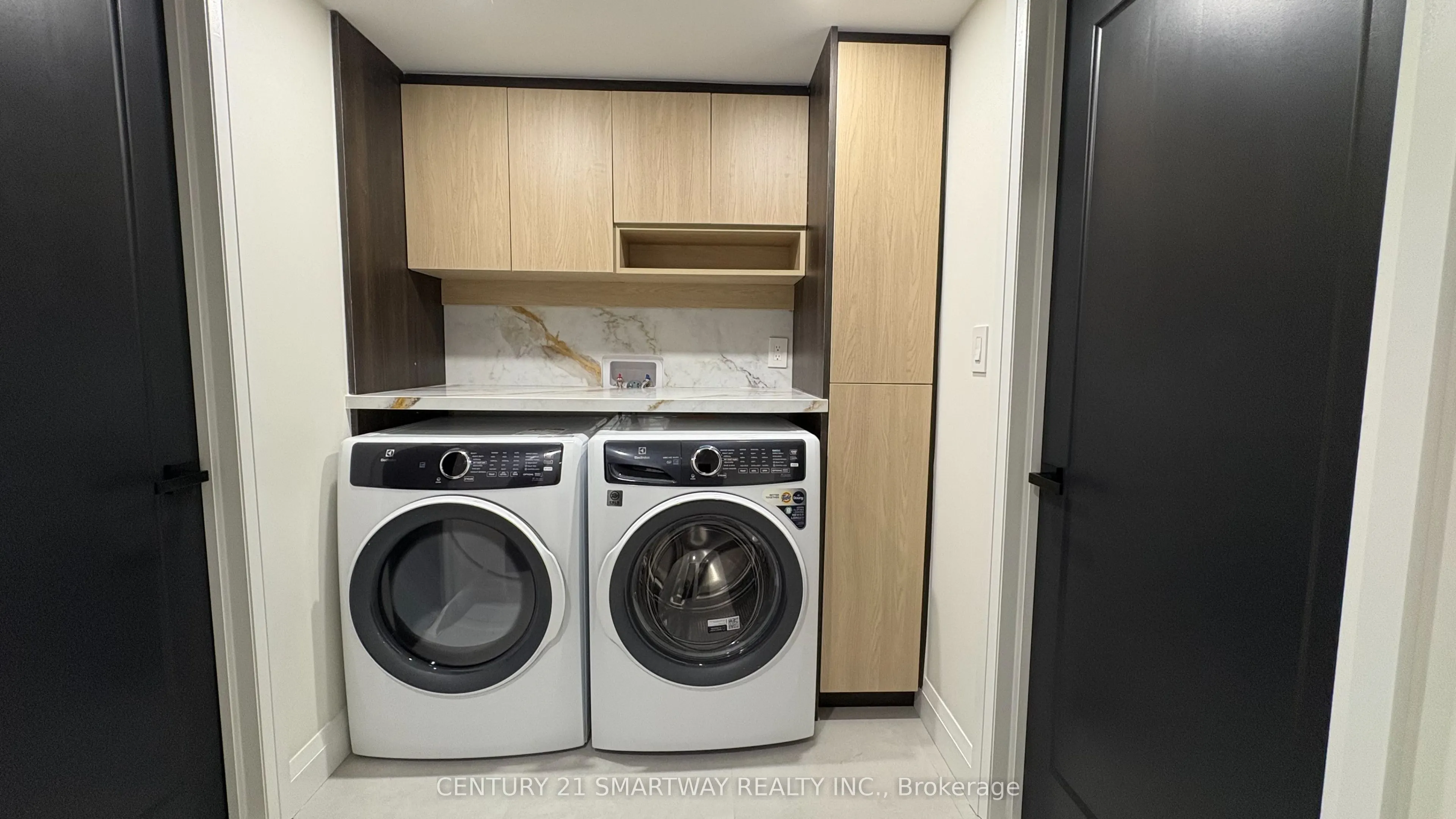 107 Campbell Crescent