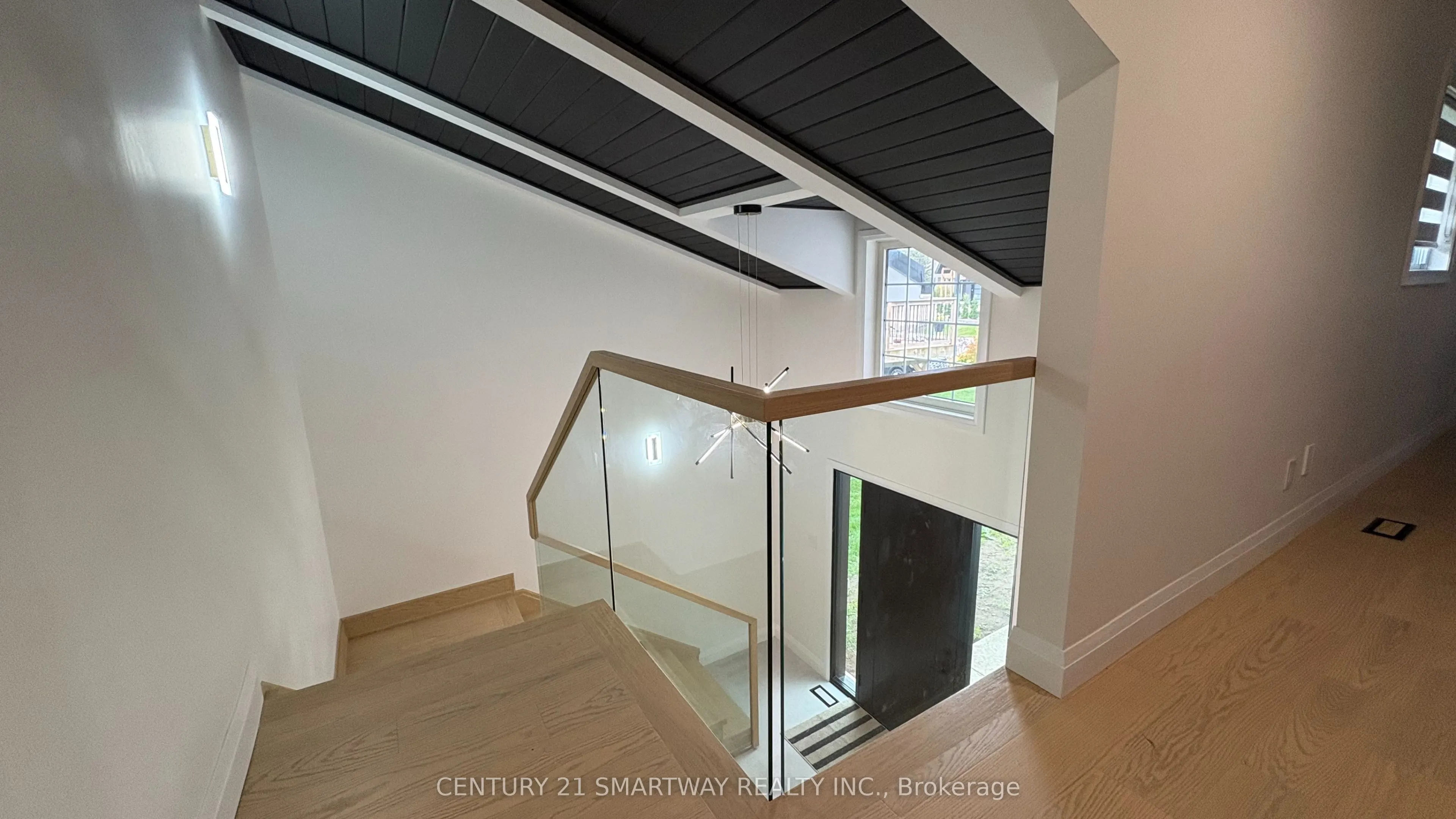 107 Campbell Crescent