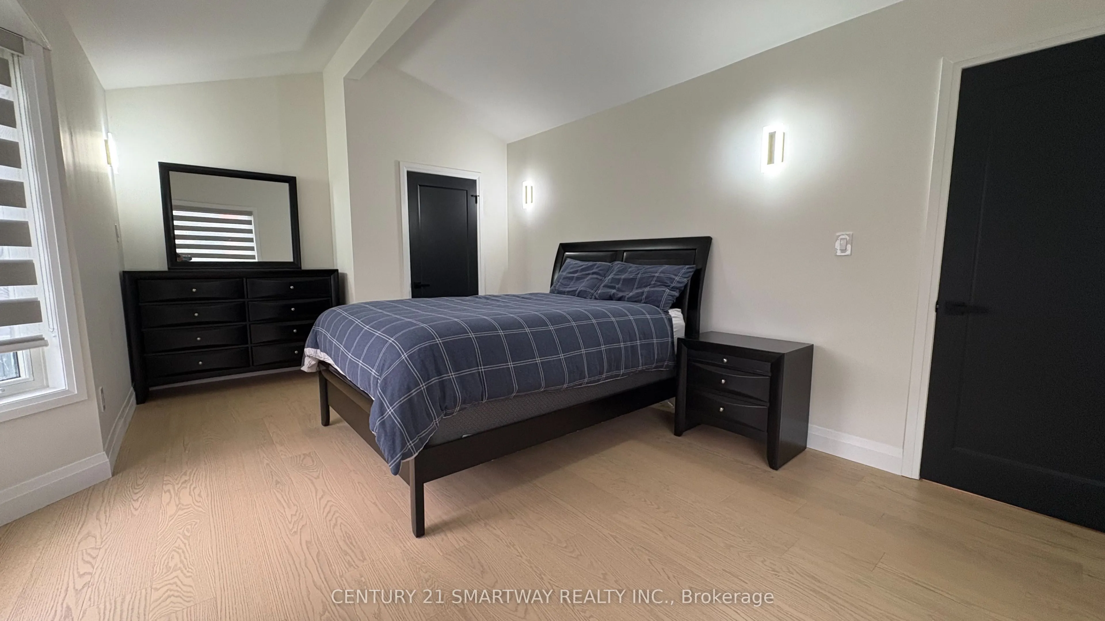 107 Campbell Crescent