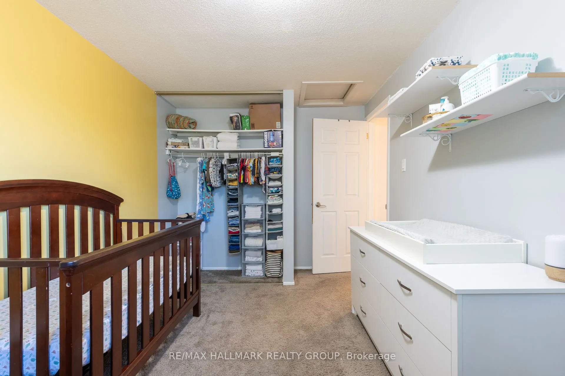 55E Foxfield Drive, #11