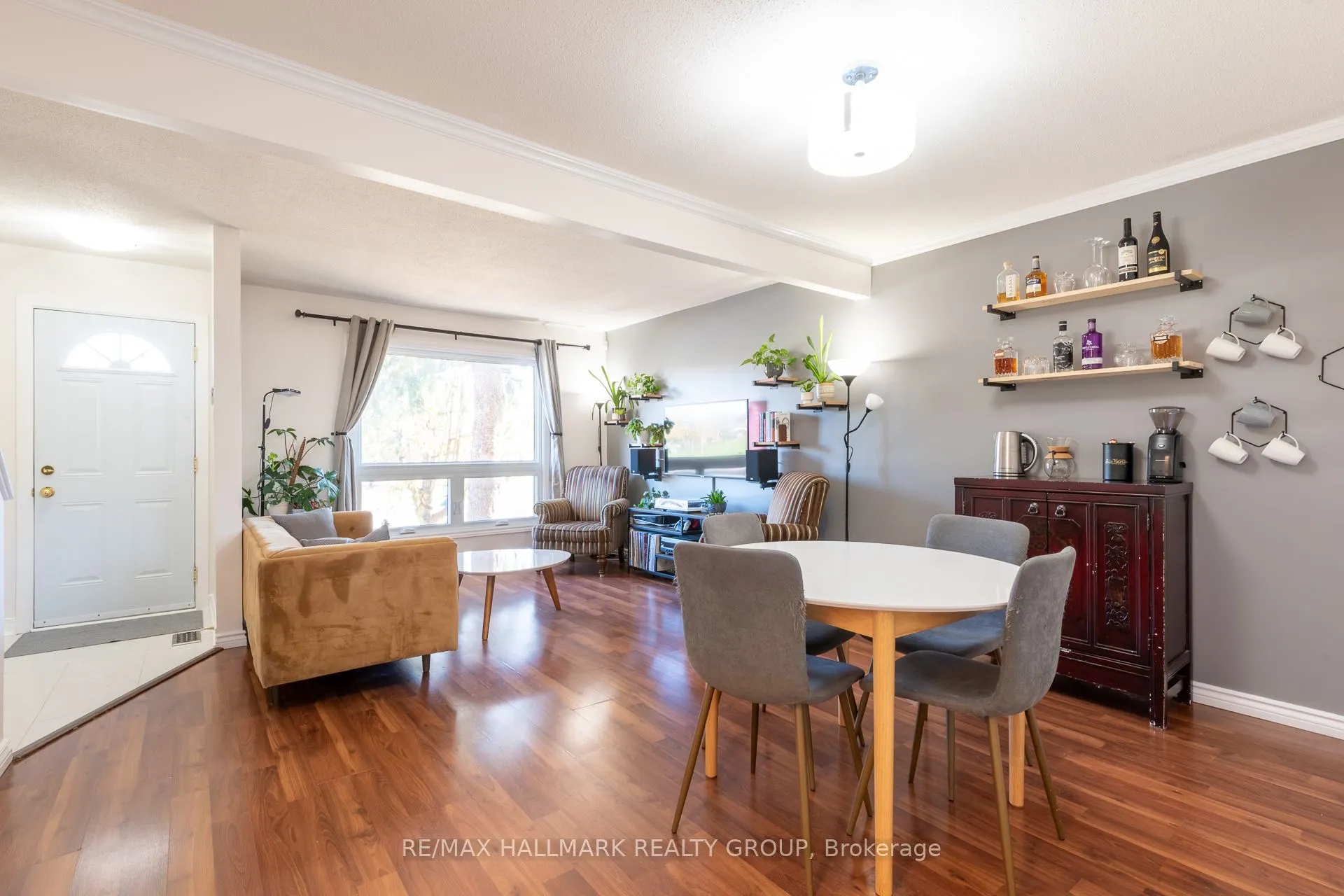 55E Foxfield Drive, #11