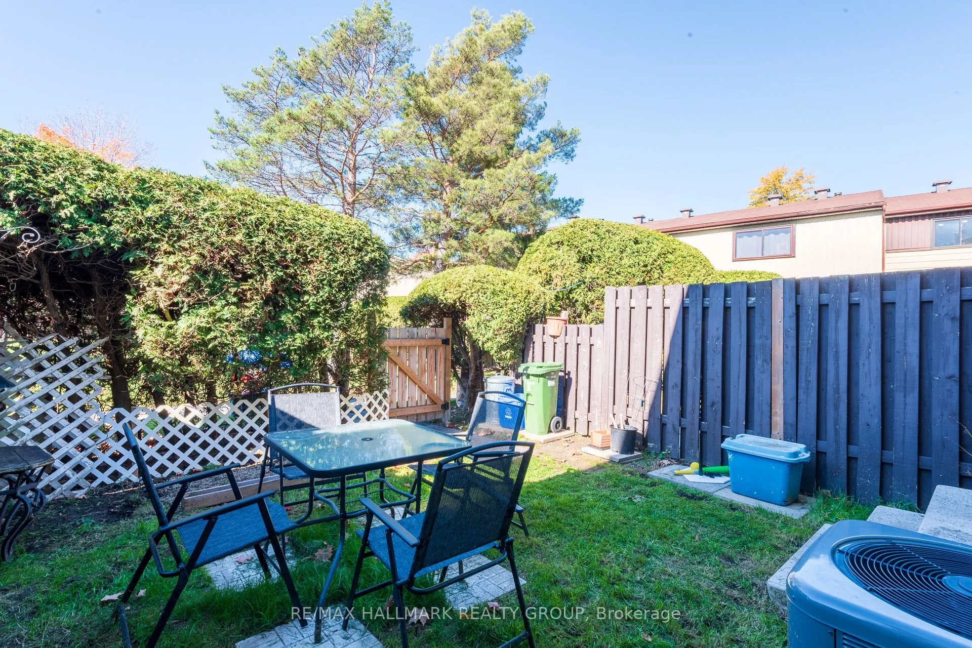 55E Foxfield Drive, #11