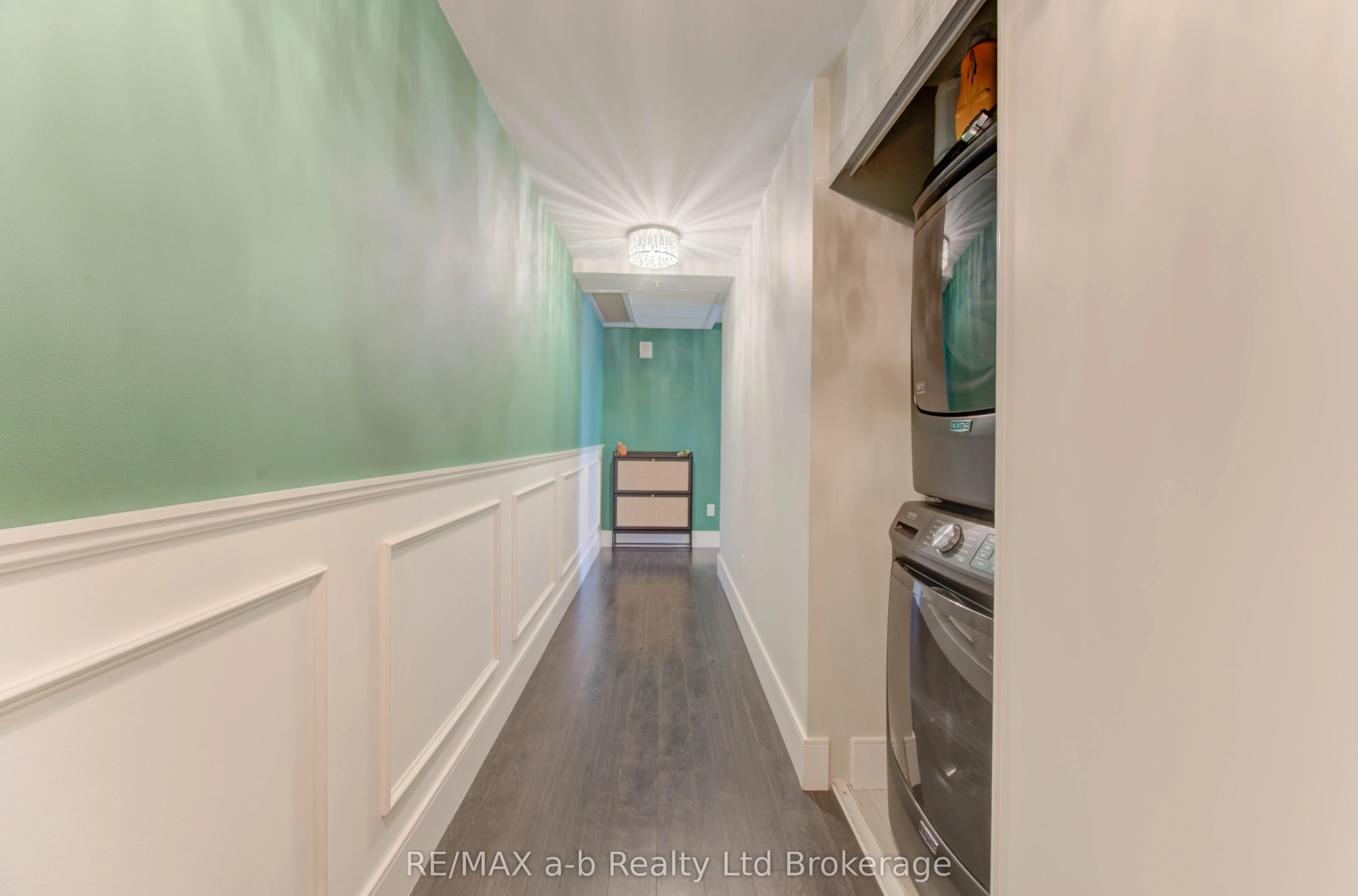 155 St Leger Street, #415