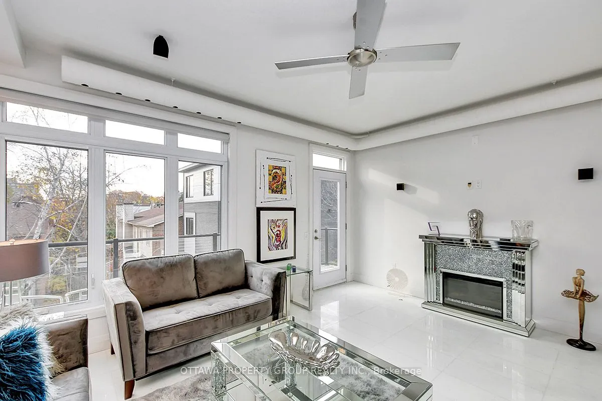 10 Chestnut Street, #C