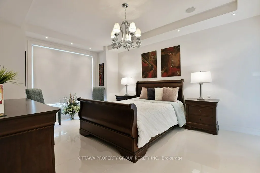 10 Chestnut Street, #C