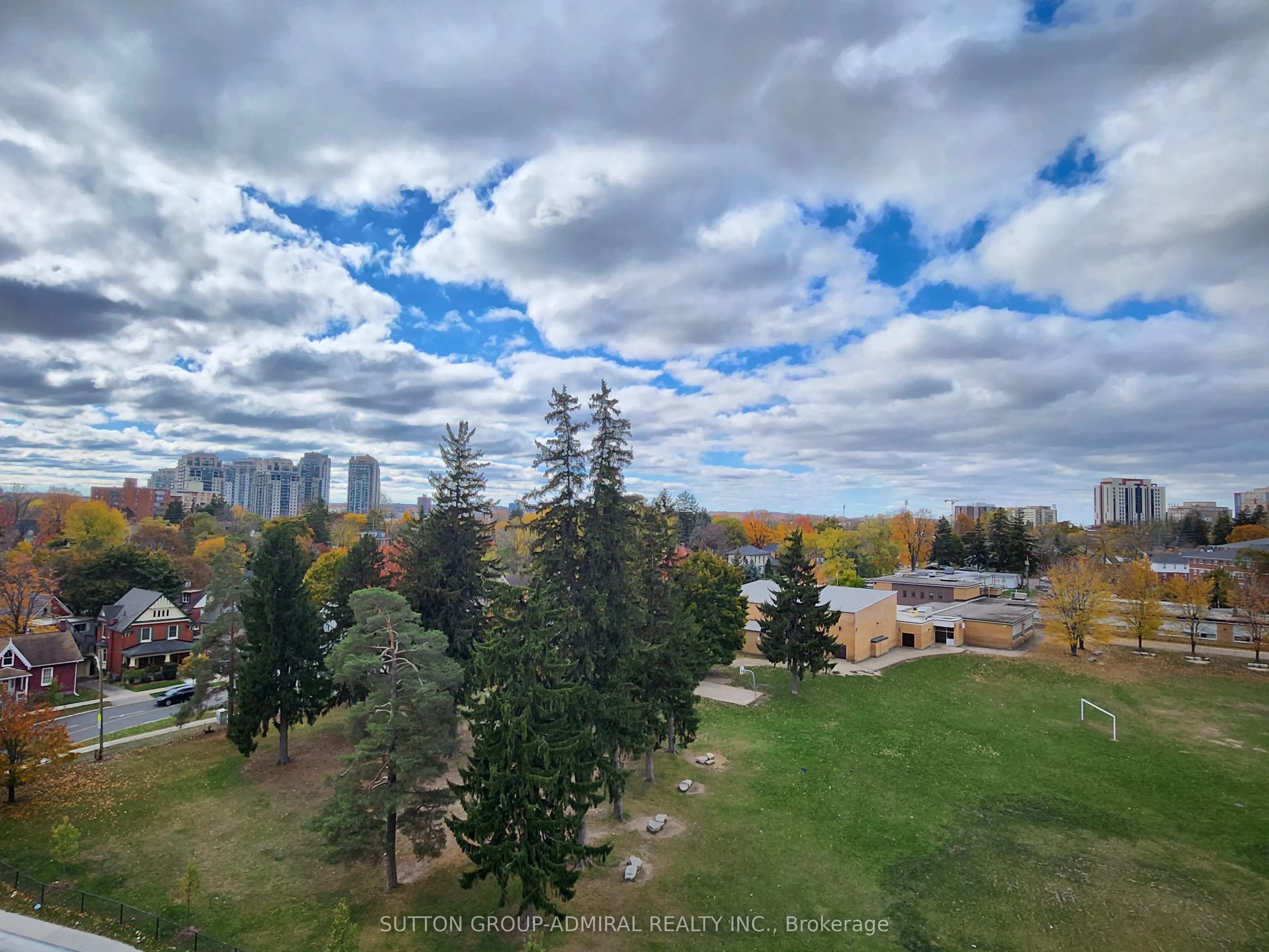 128 King Street N, #806