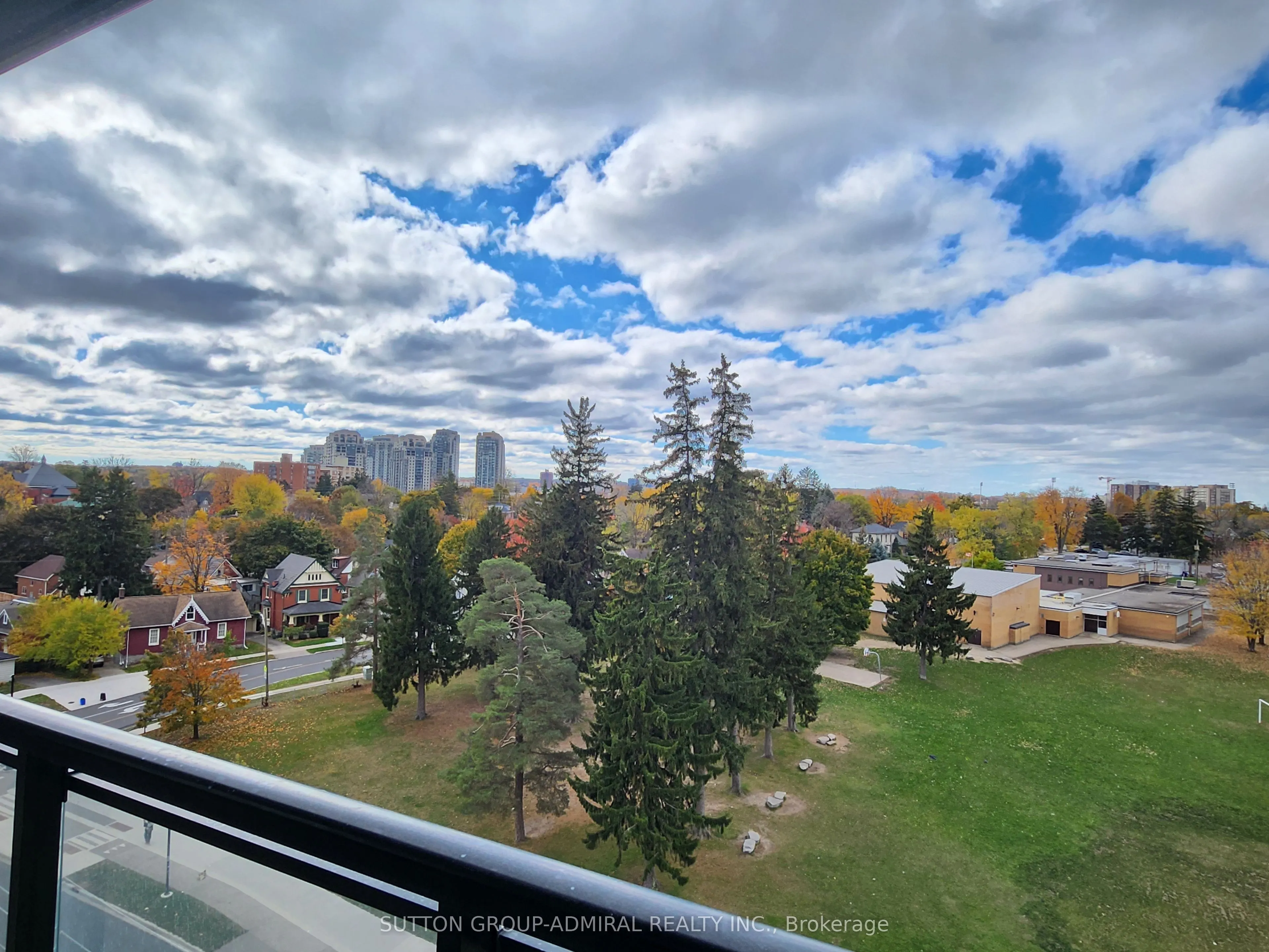 128 King Street N, #806