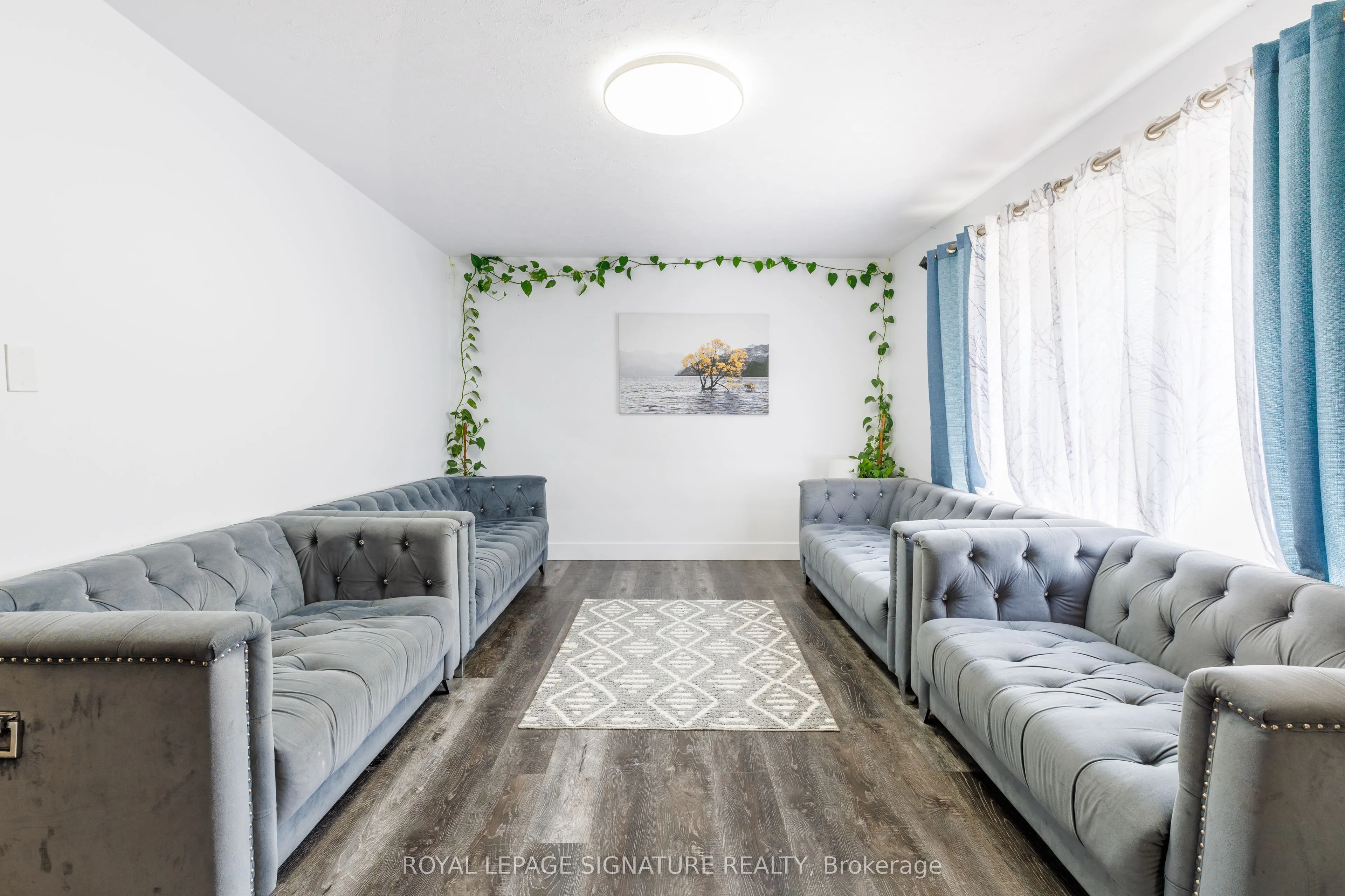 18 Silverdale Crescent