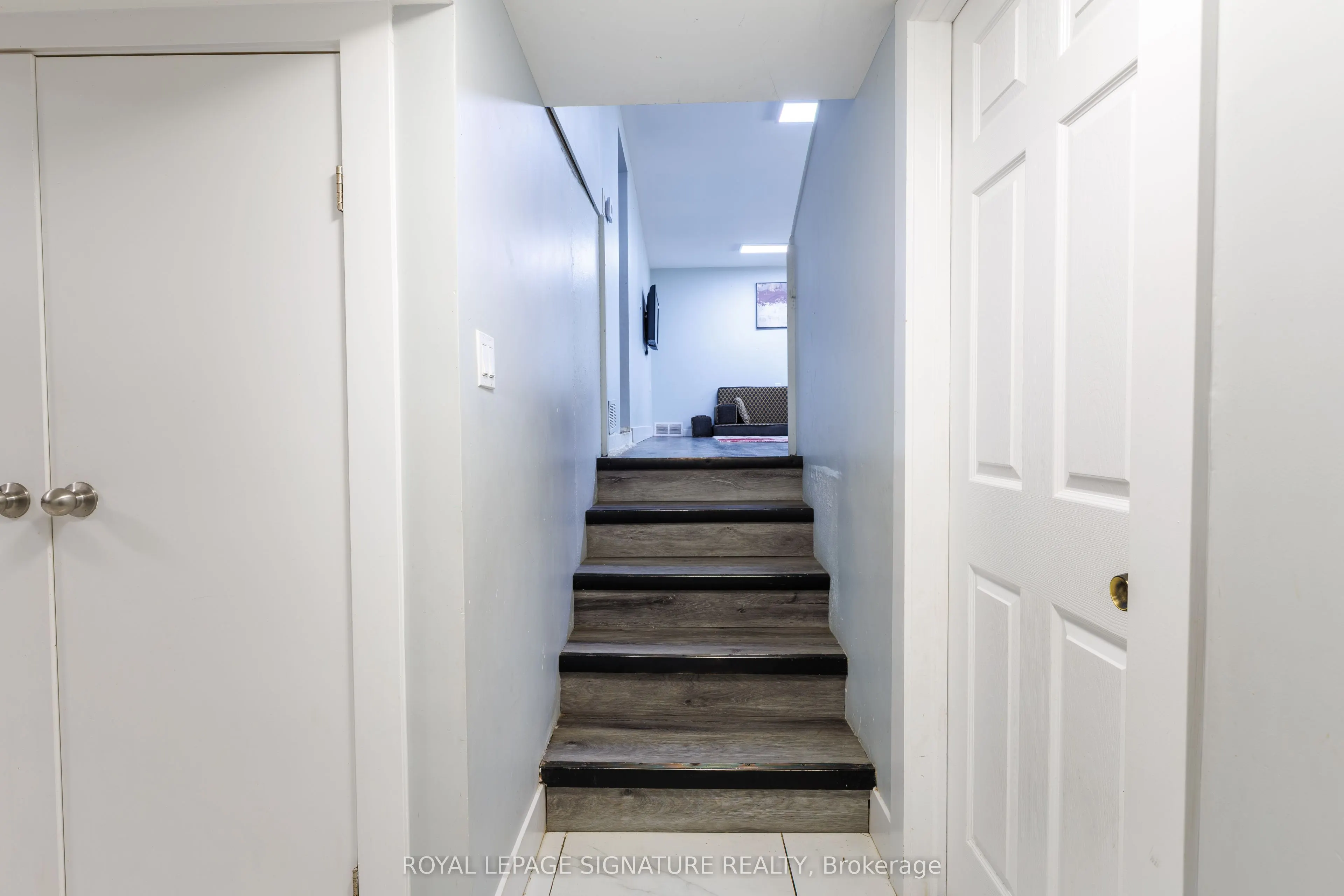 18 Silverdale Crescent