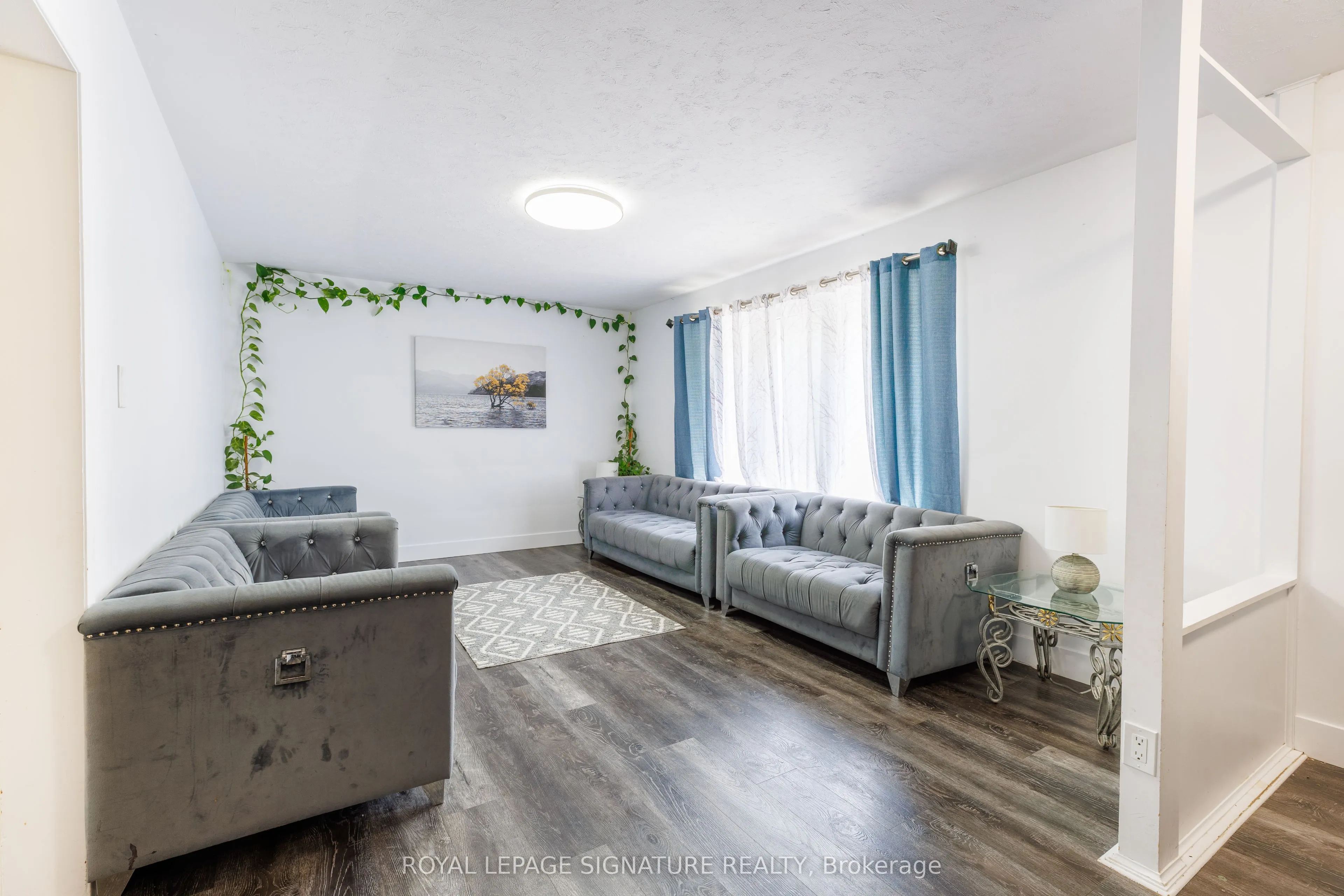 18 Silverdale Crescent