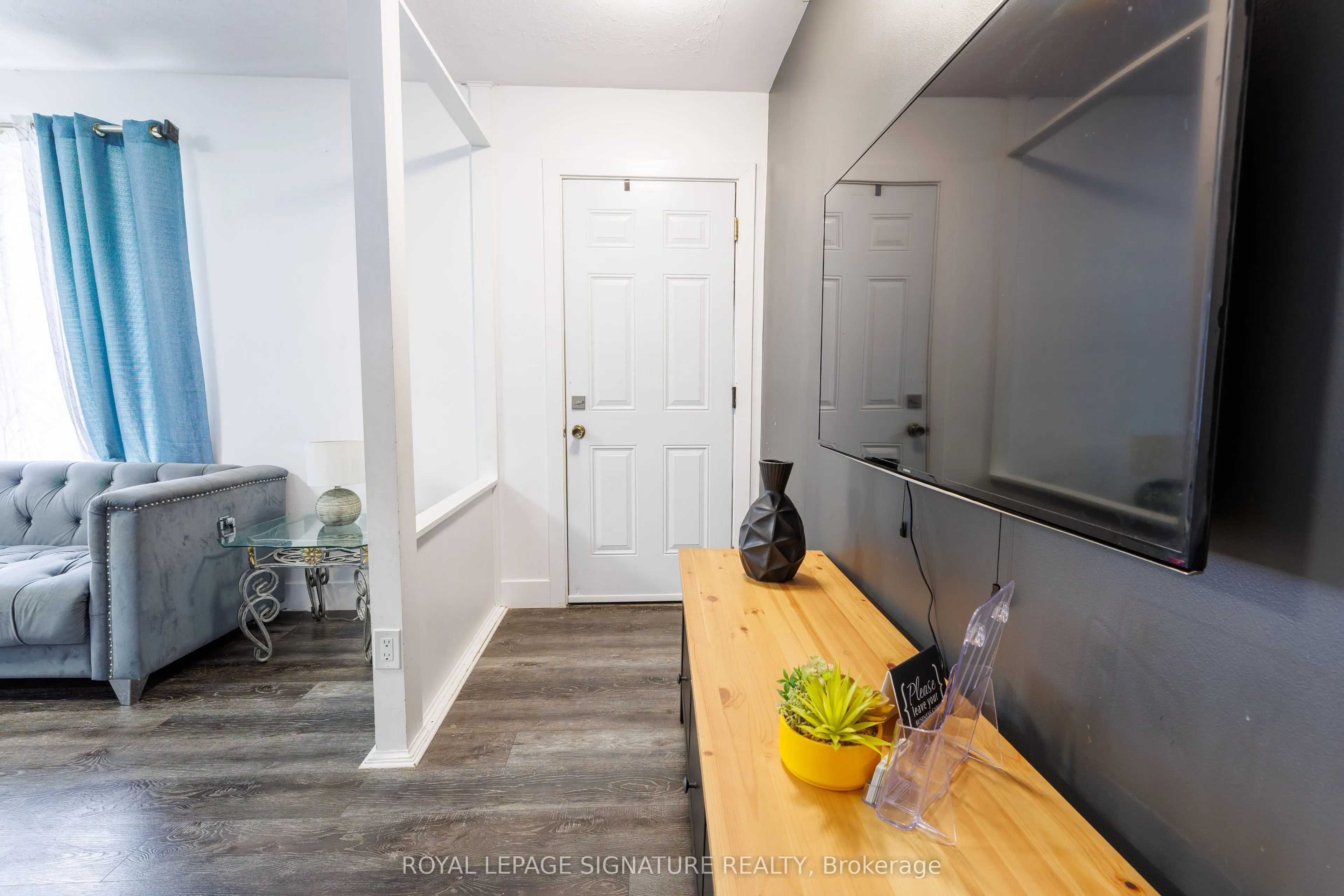 18 Silverdale Crescent