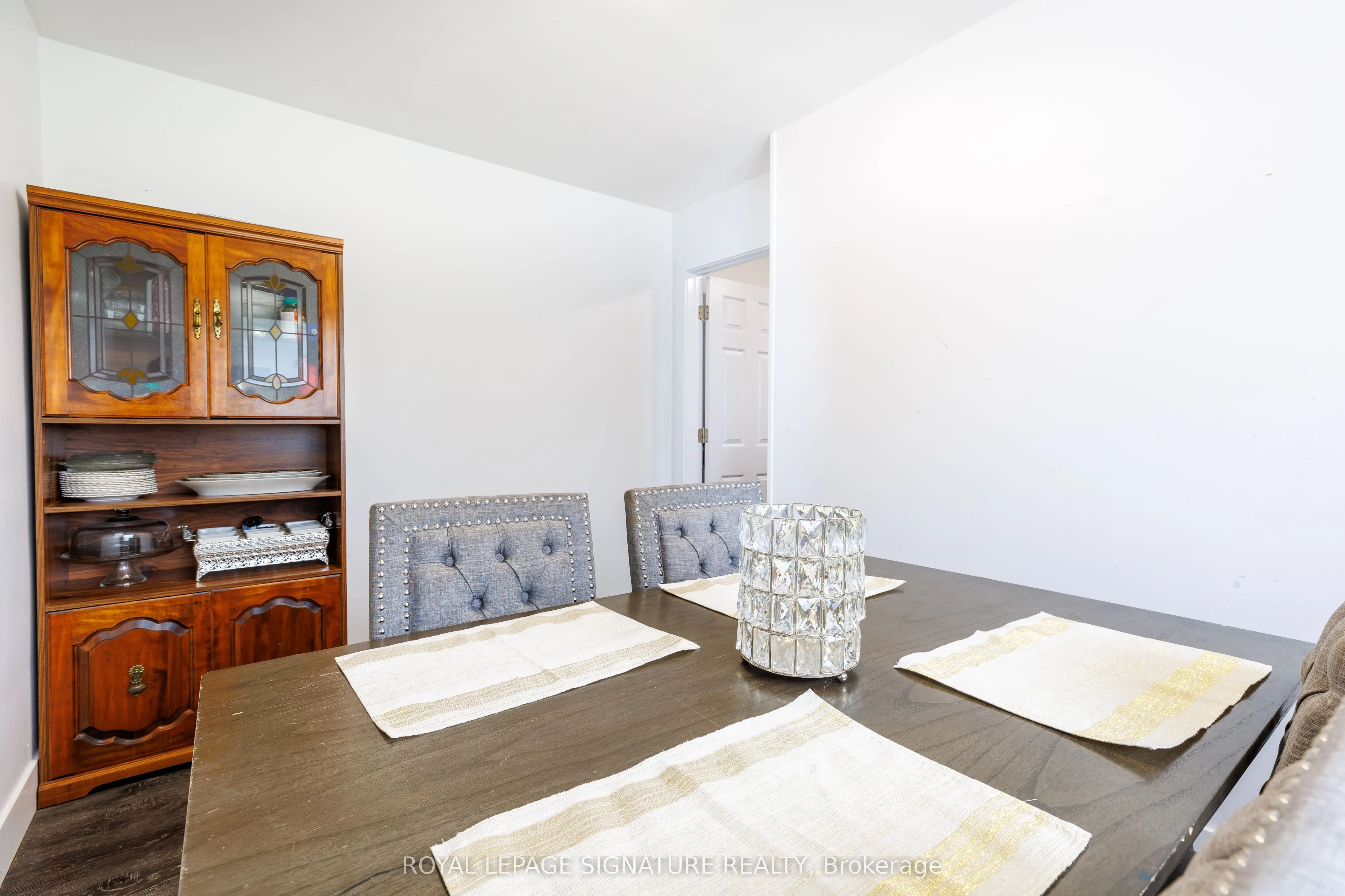 18 Silverdale Crescent