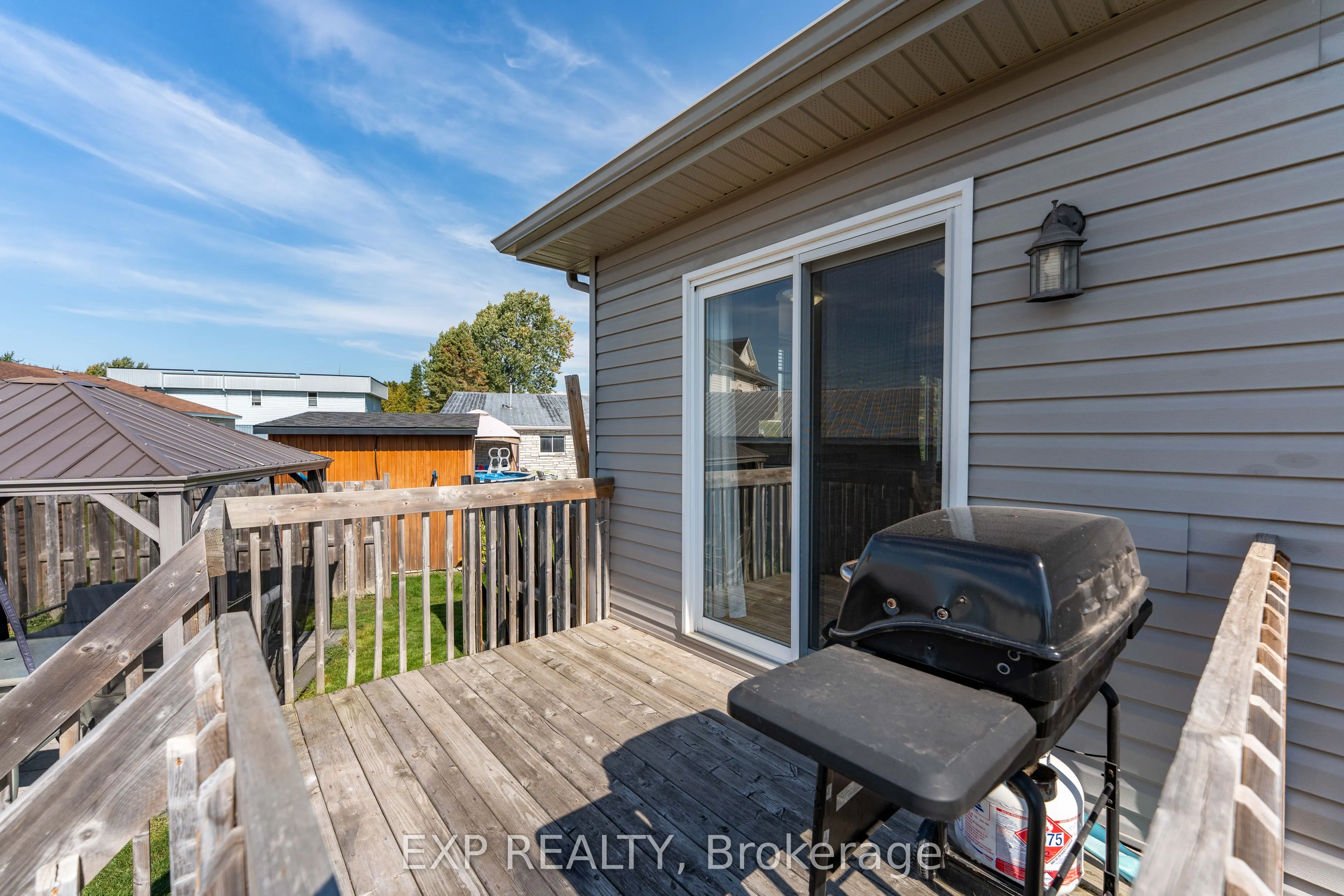 11 Place Madeleine Place