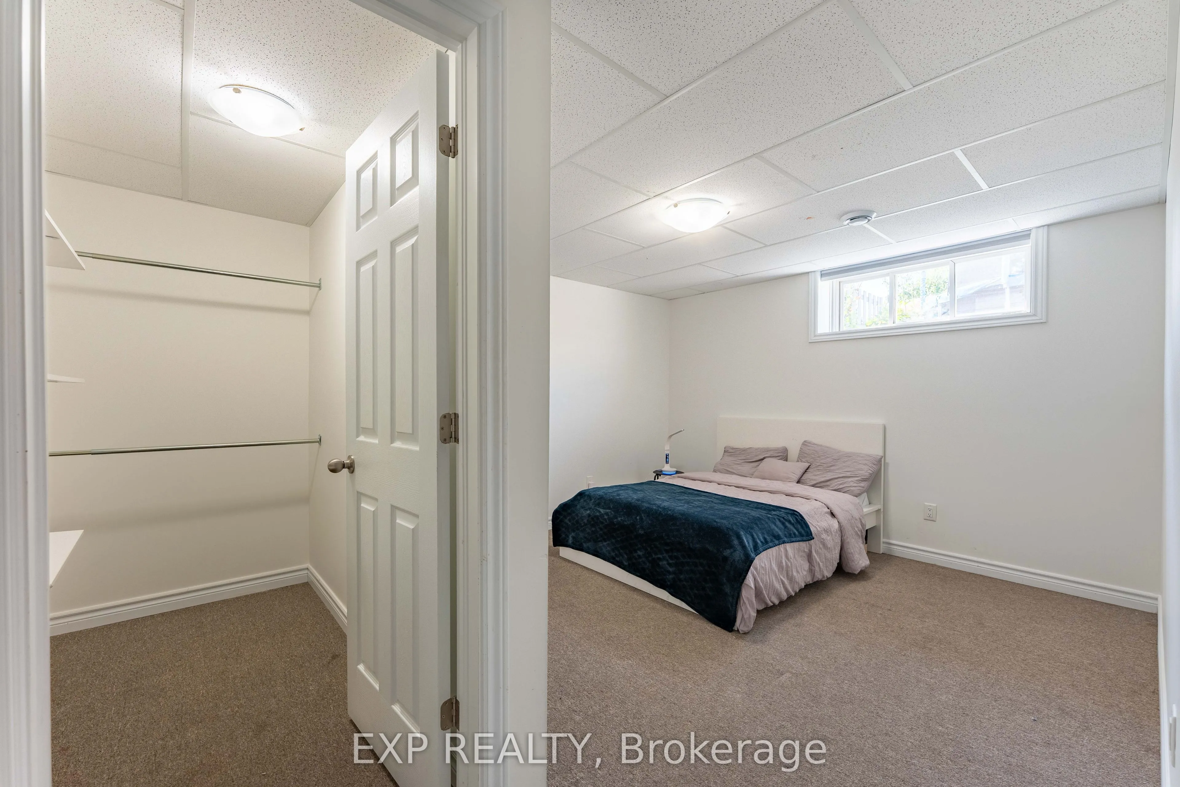 11 Place Madeleine Place