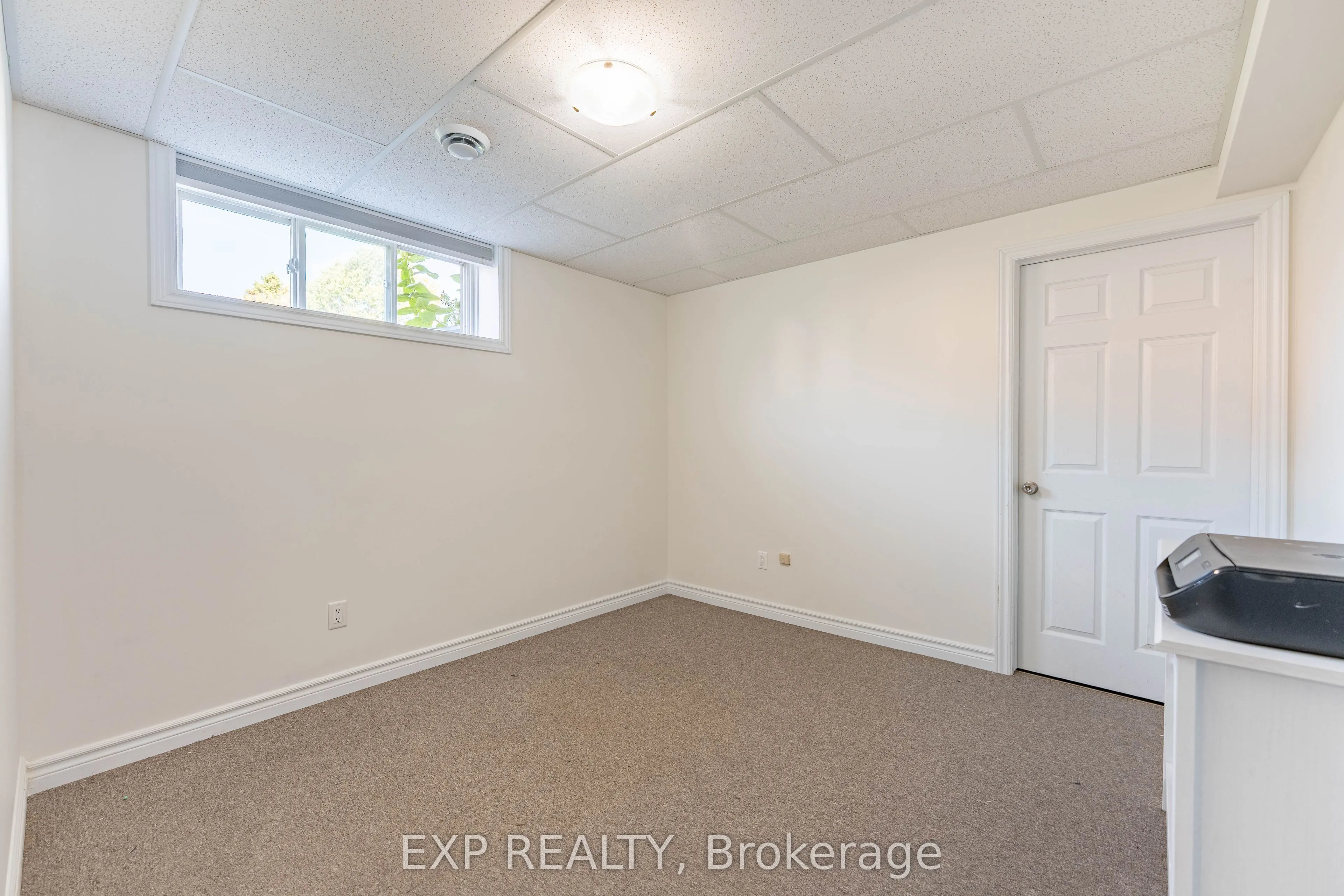 11 Place Madeleine Place