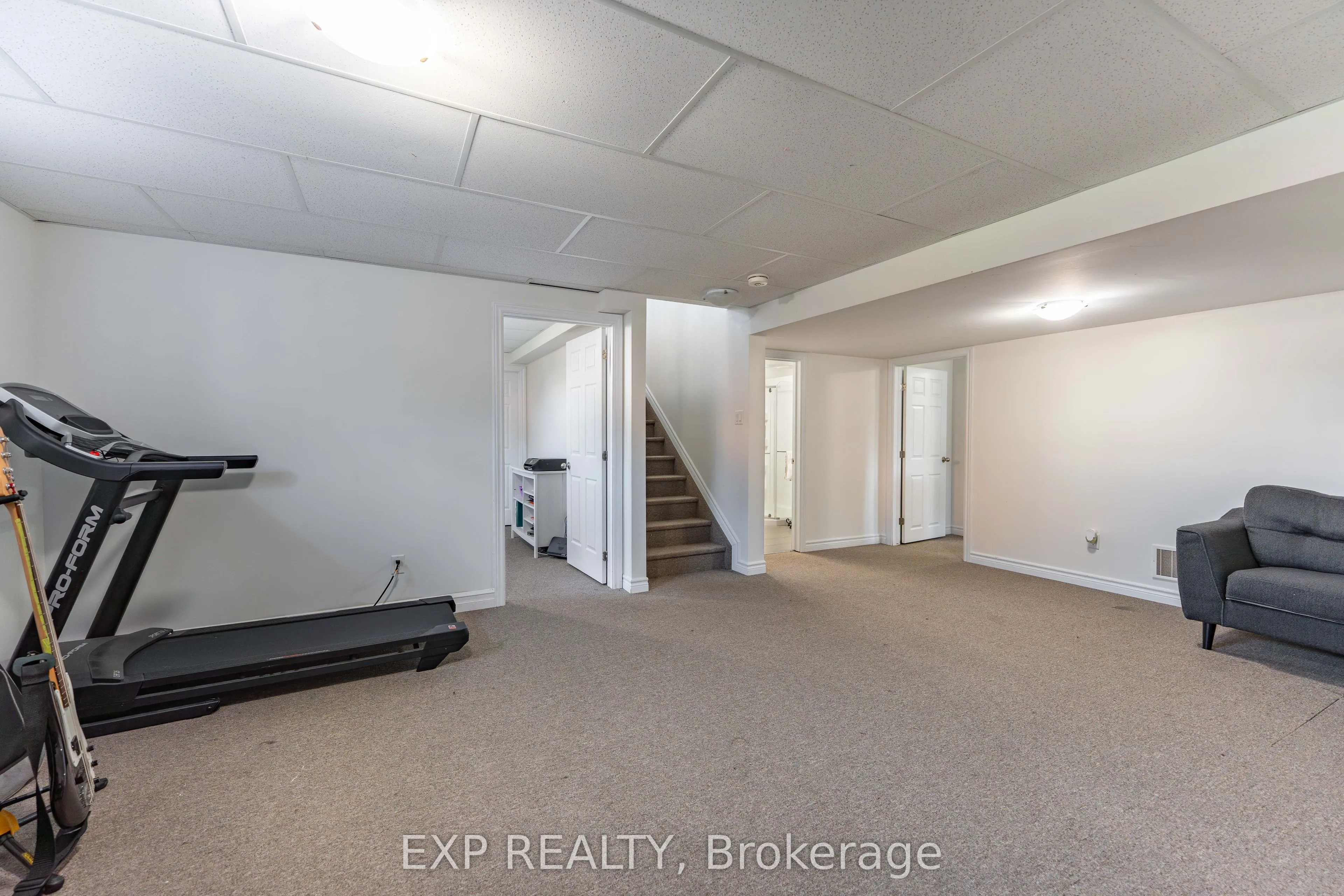 11 Place Madeleine Place