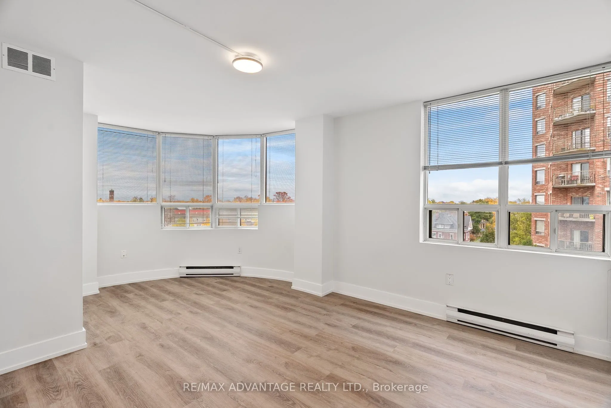 7 Picton Street, #704