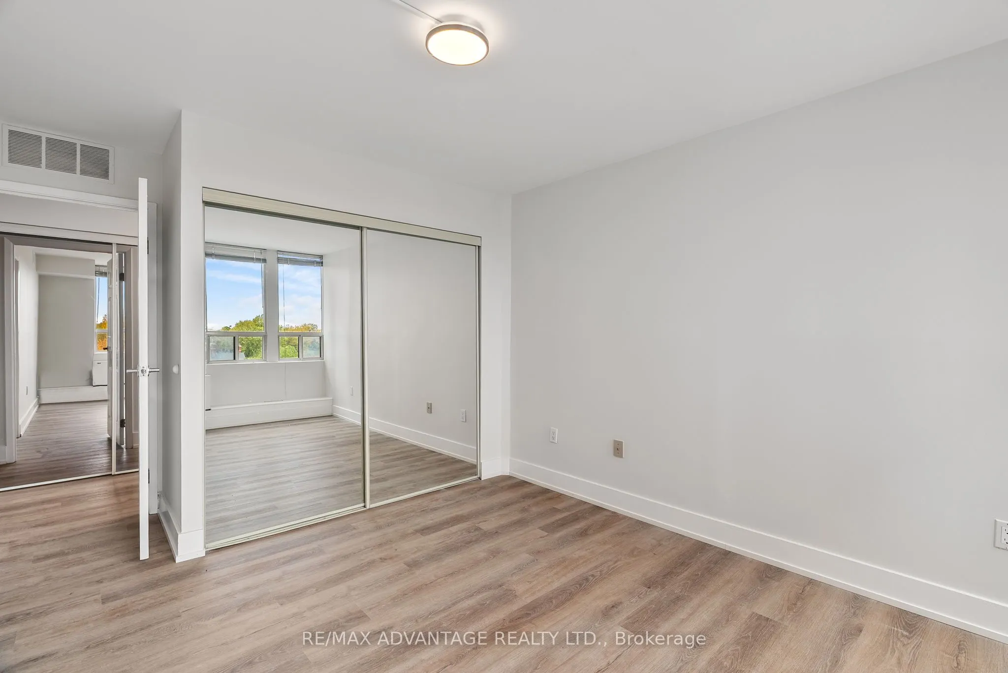 7 Picton Street, #704