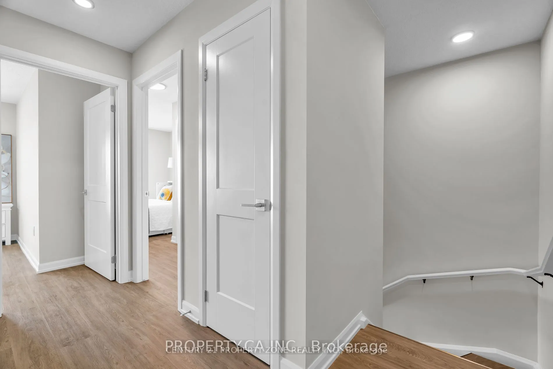 708 Woolwich Street, #113