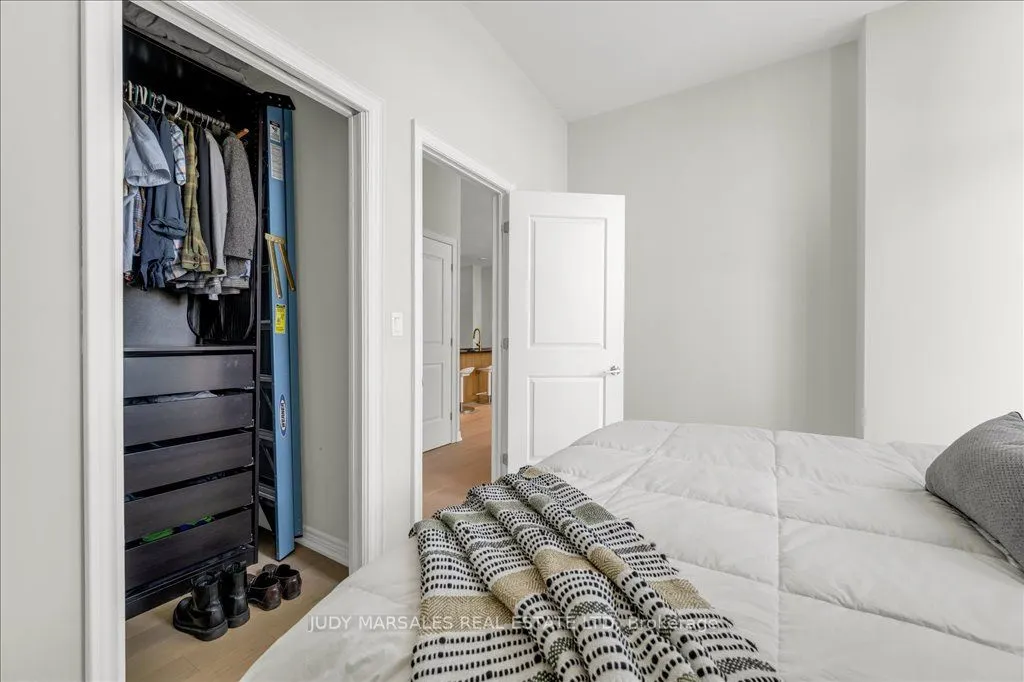 50 Murray Street W, #301