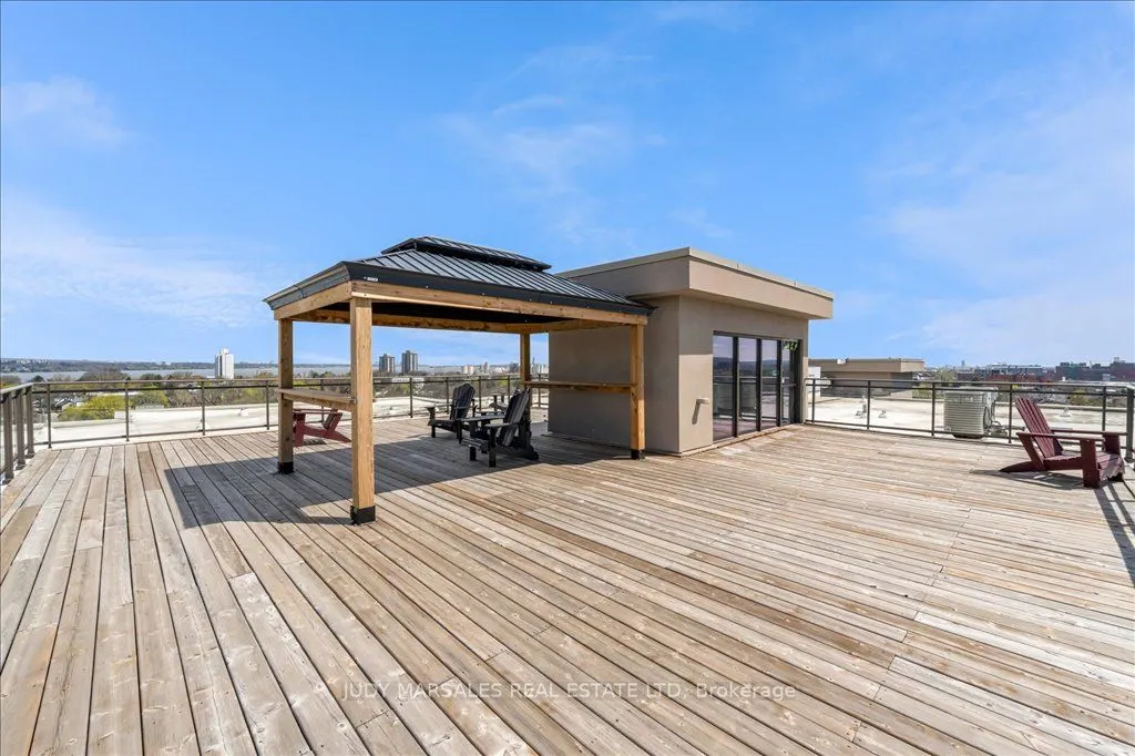 50 Murray Street W, #301