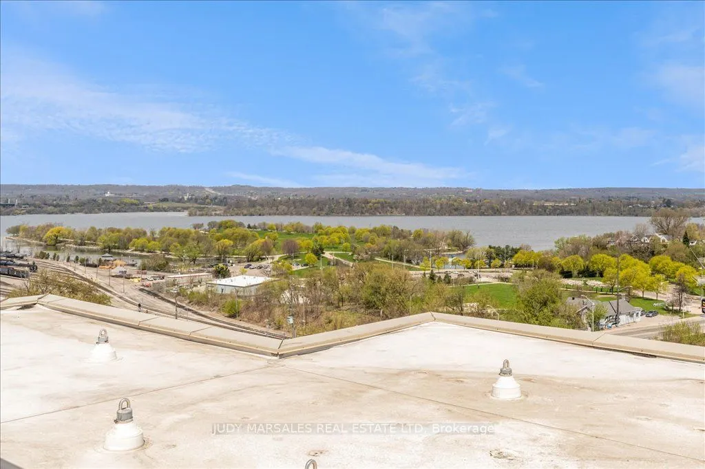 50 Murray Street W, #301