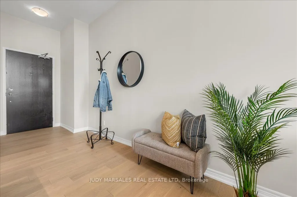 50 Murray Street W, #301