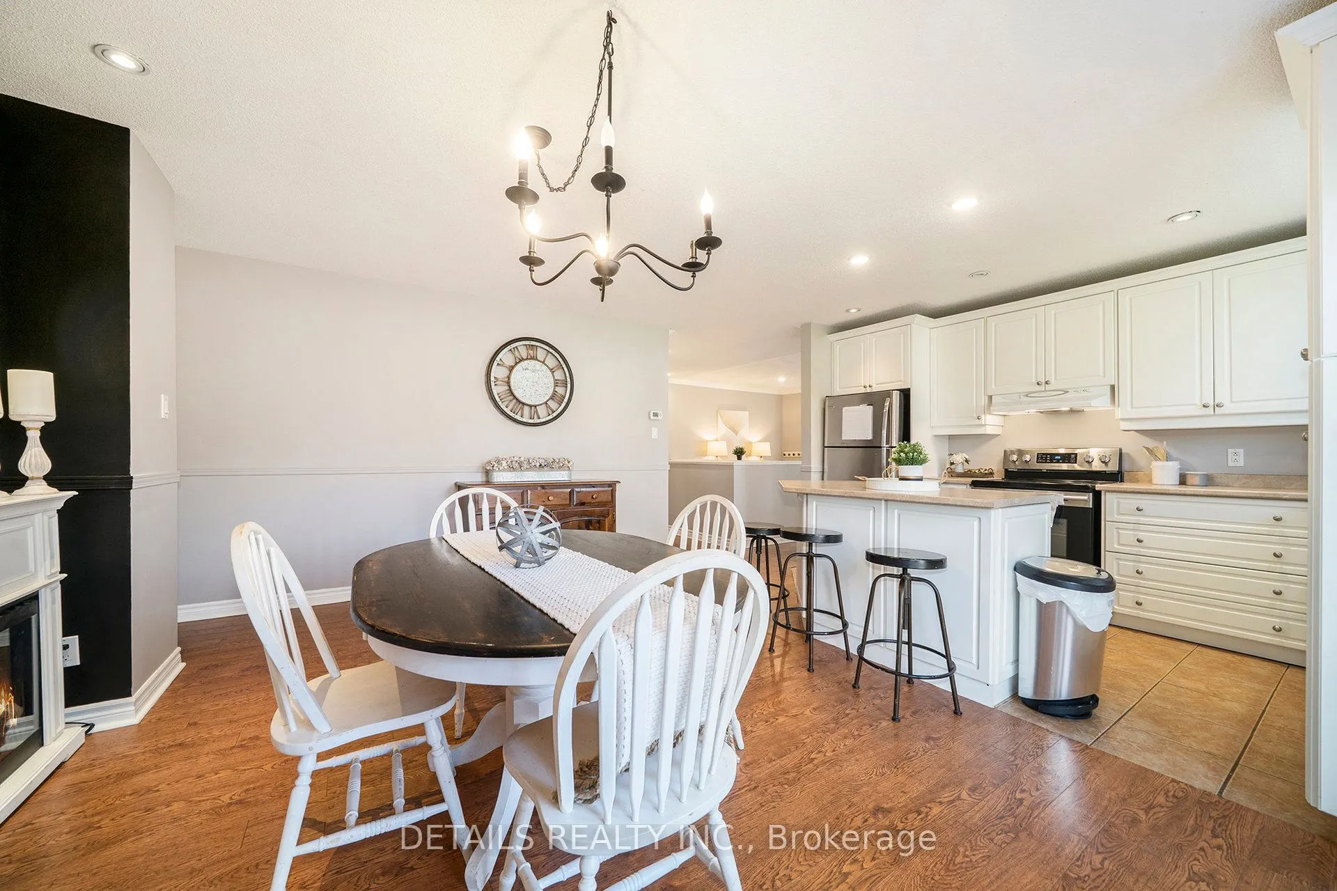 2298 James Craig Street